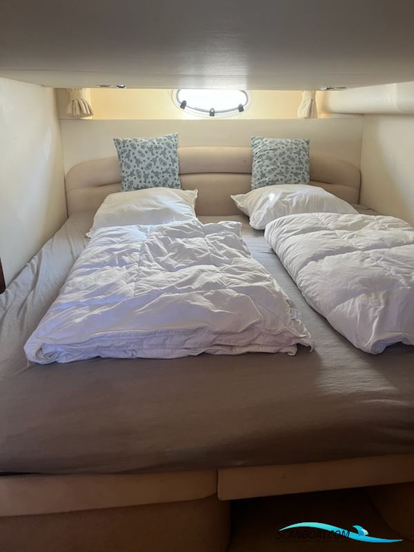 Princess V42