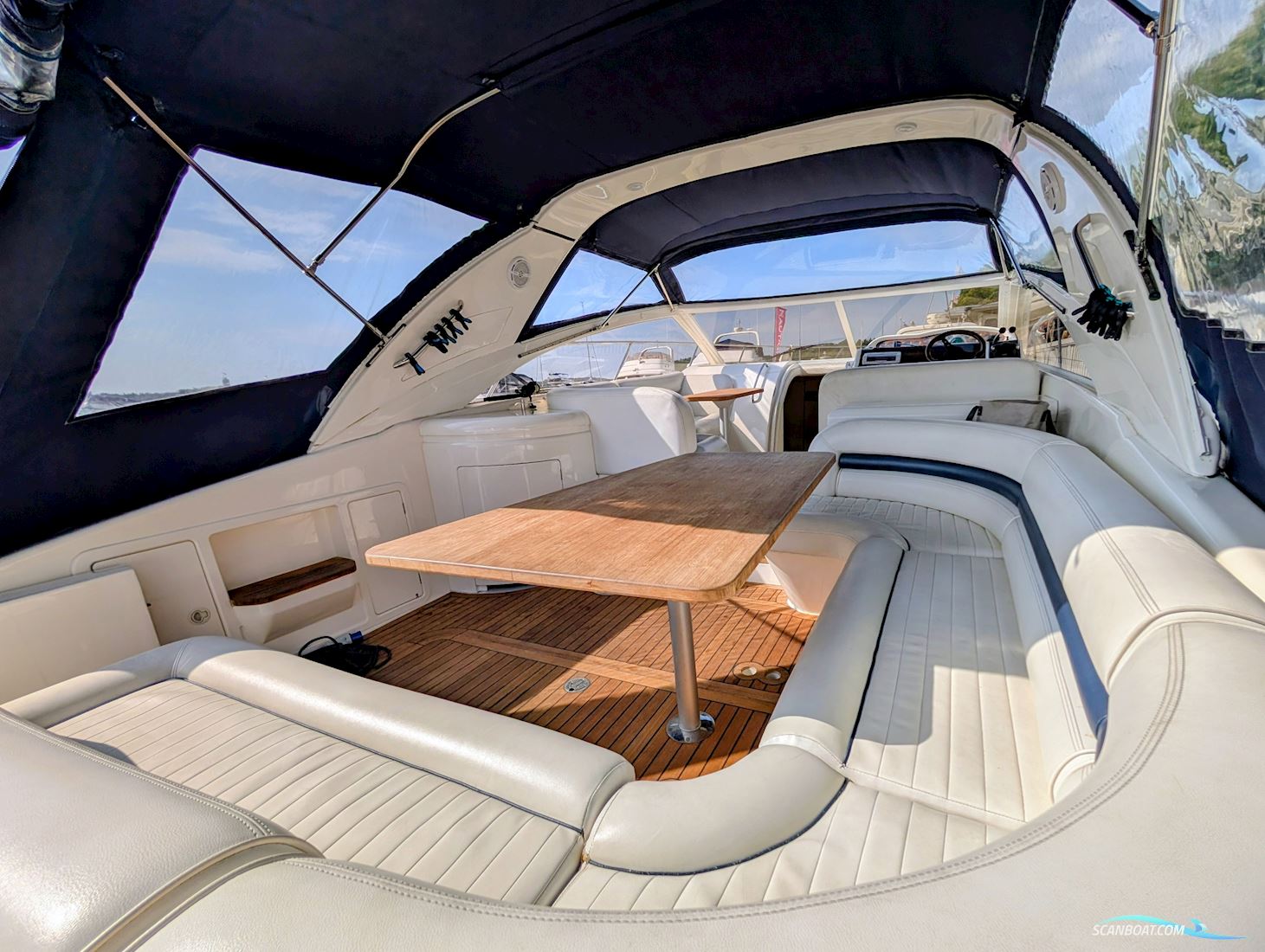 Princess V42