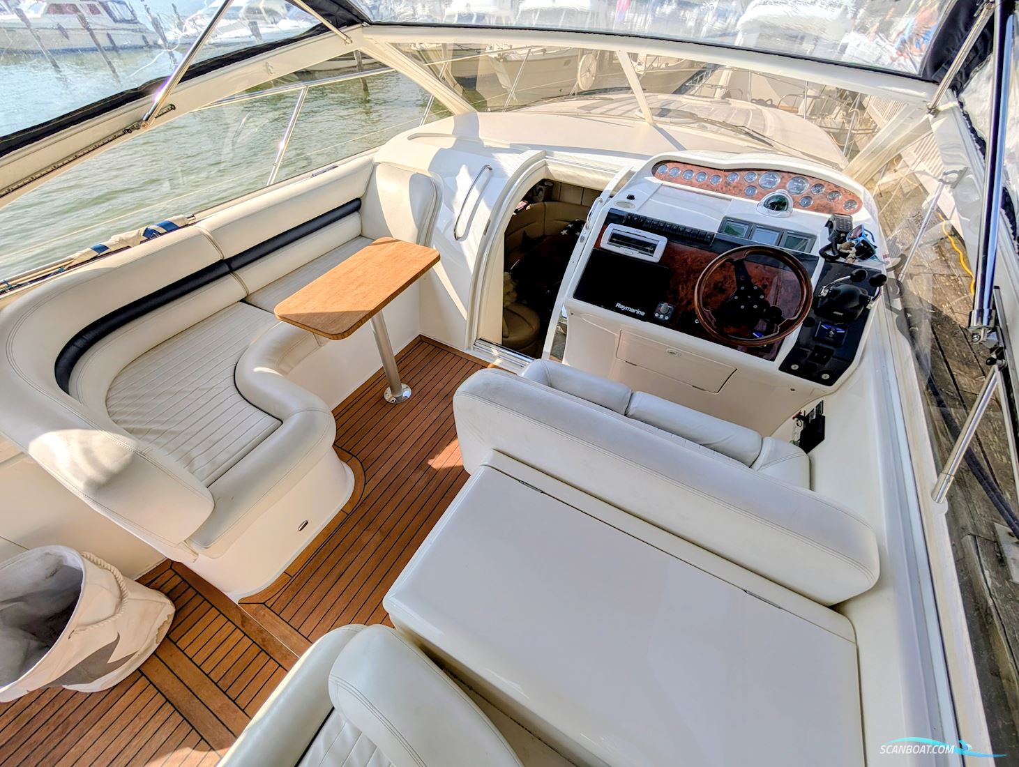 Princess V42