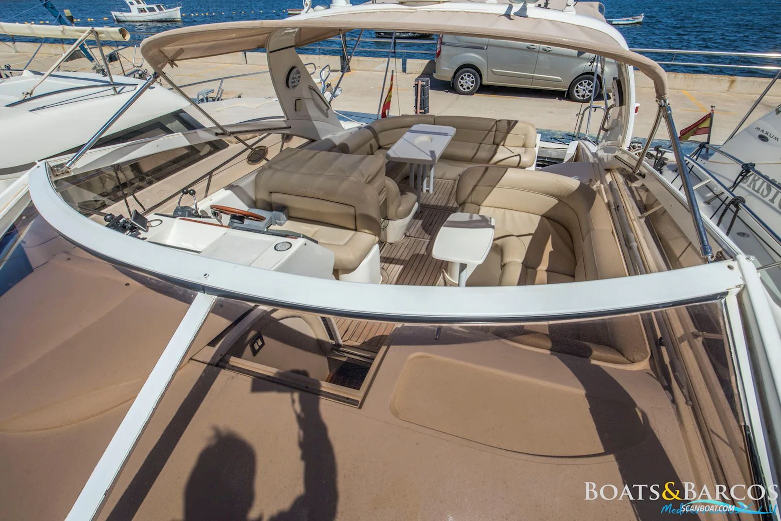 Princess V42