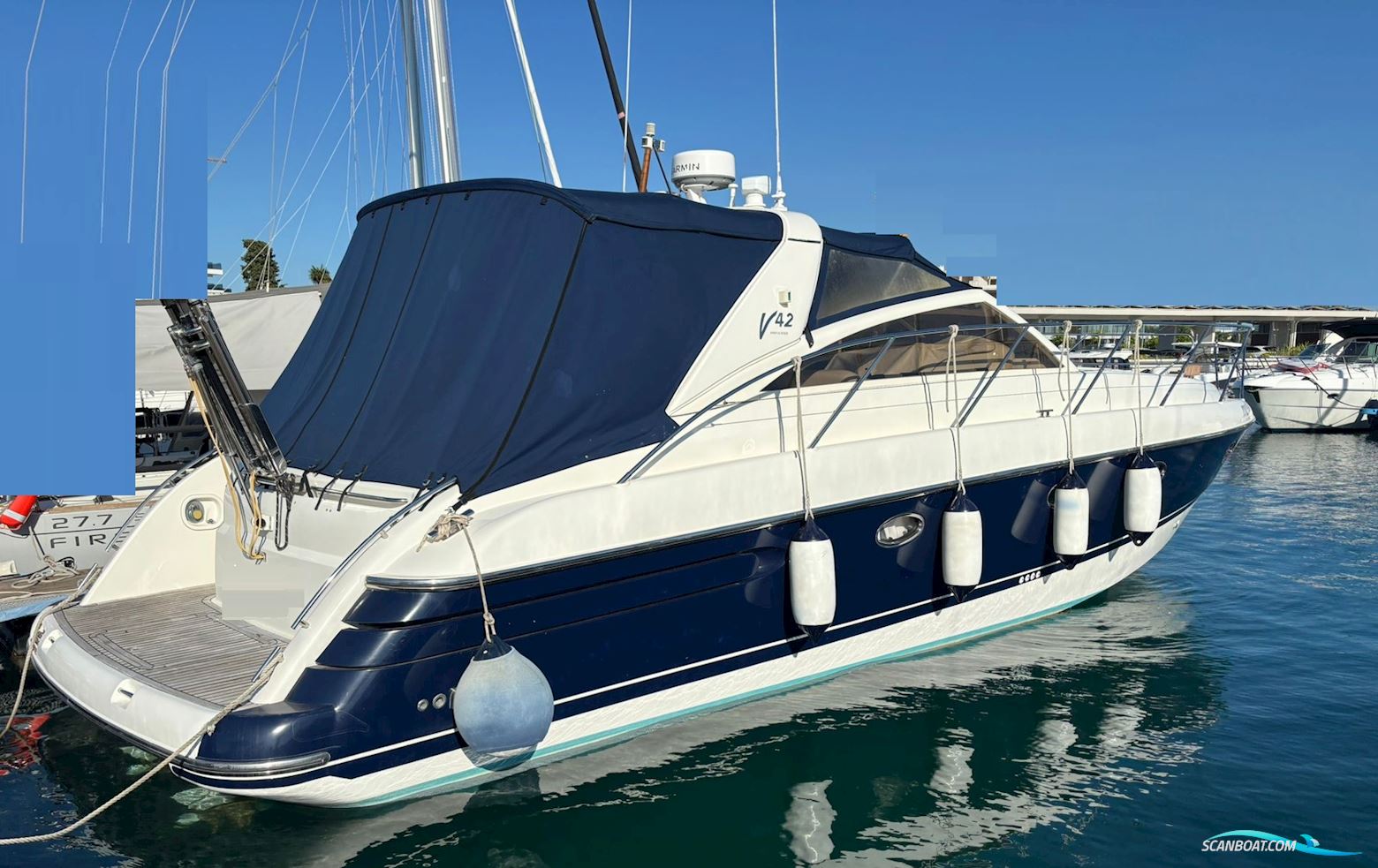 Princess V42