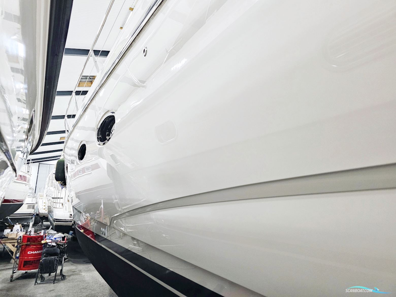 Princess V42 Volvo Penta D6-370 Joystick control