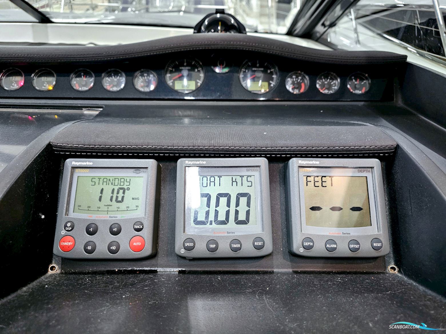 Princess V42 Volvo Penta D6-370 Joystick control