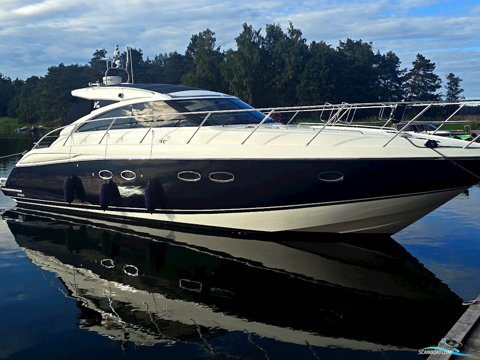 Princess V45 Volvo Penta D6-370 EVC Motorbåd 2010, med Volvo Penta D6-370 EVC motor, Sverige
