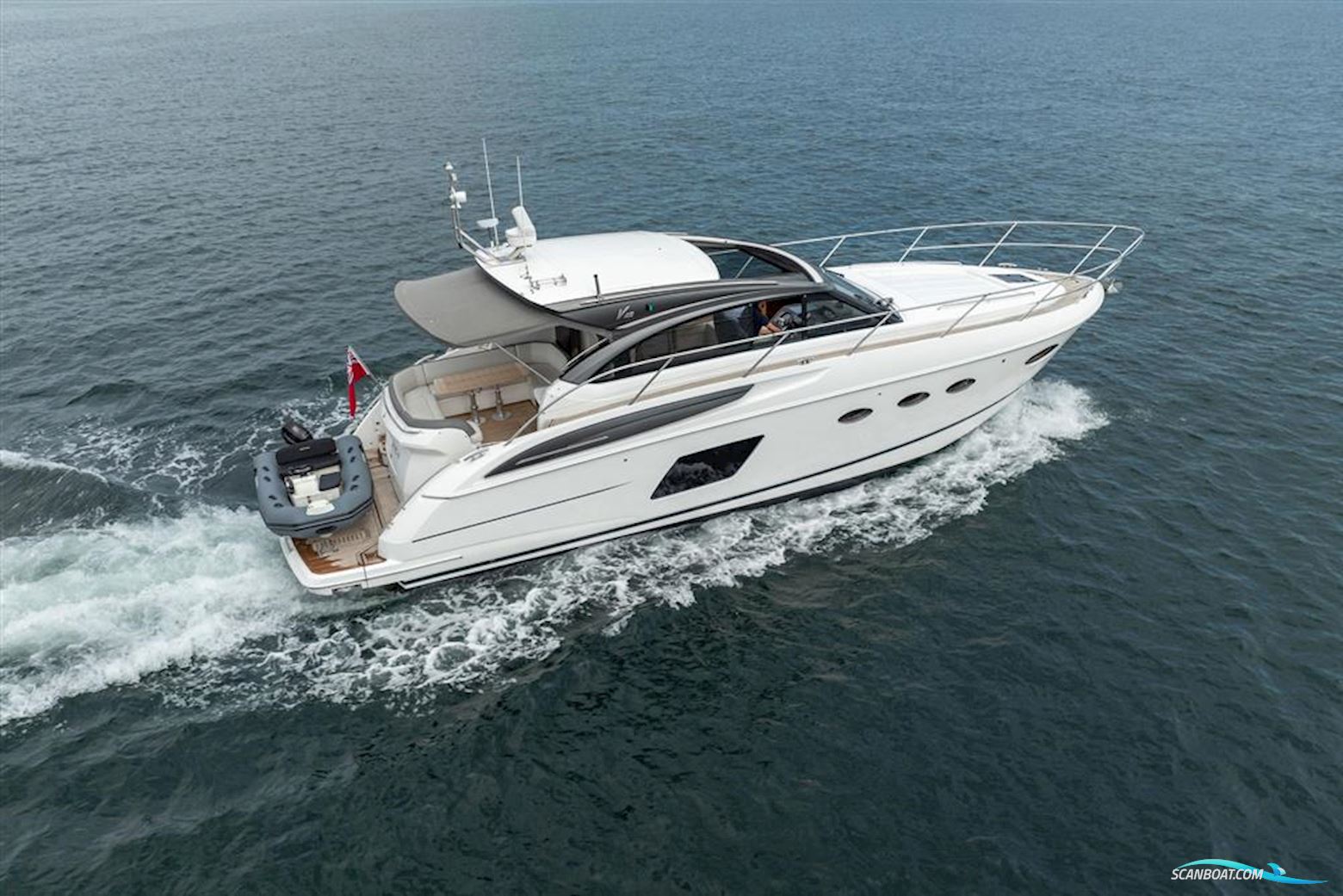 Princess V48 Motorbåd 2016, med 2 x Volvo Ips 600 motor, England