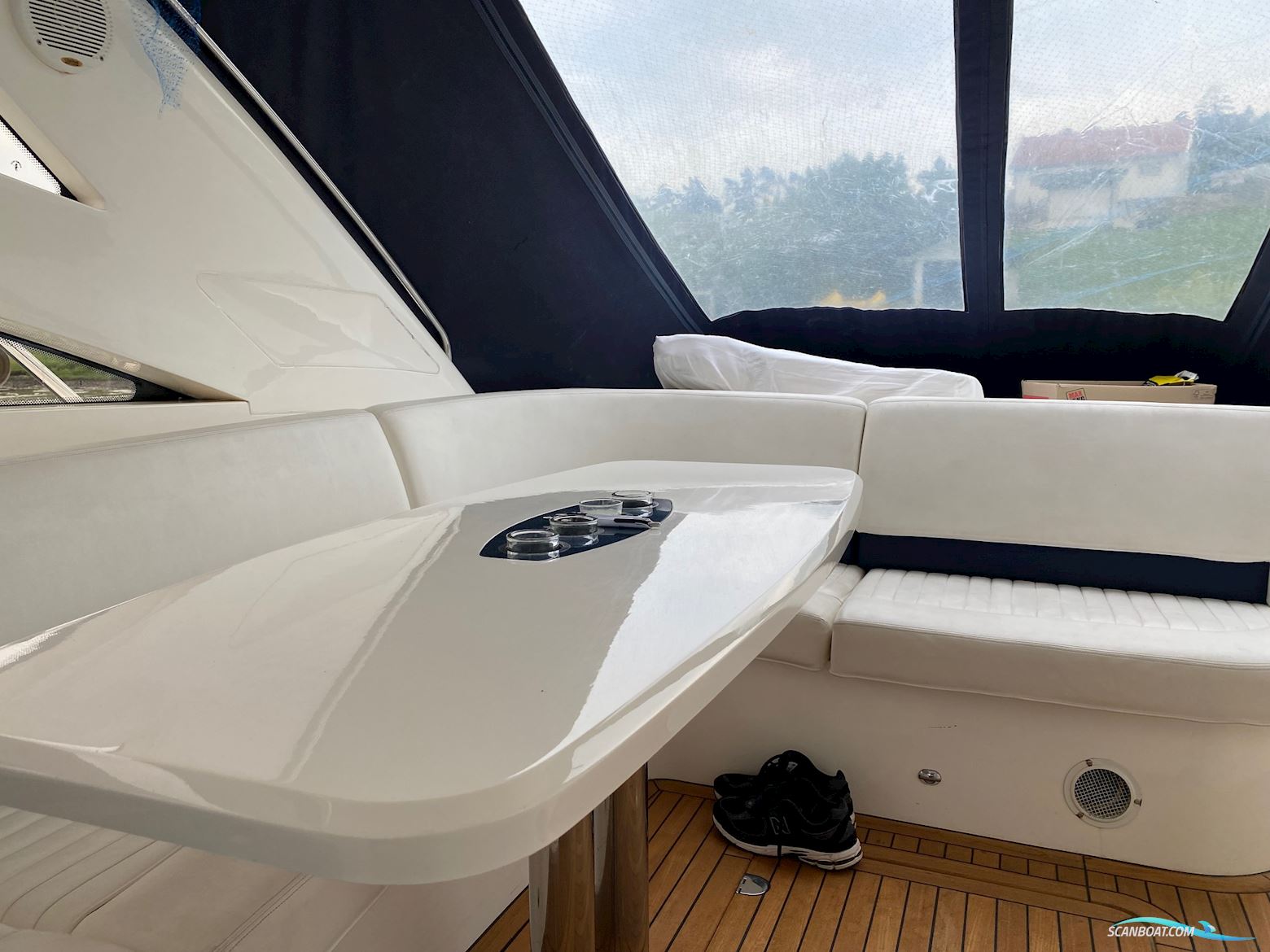 Princess V48