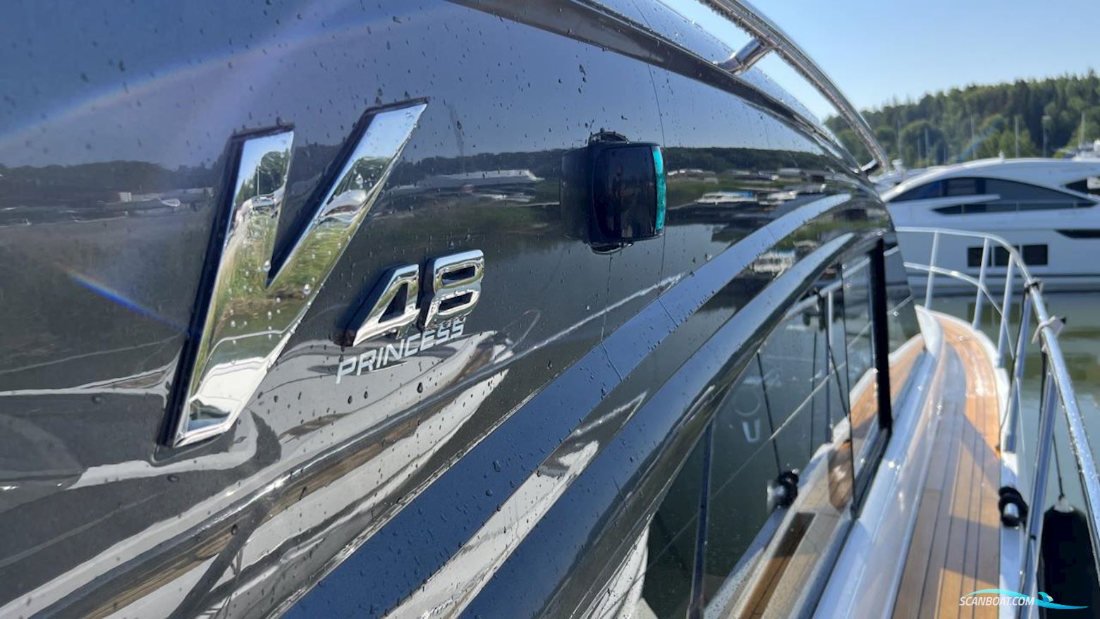 PRINCESS V48