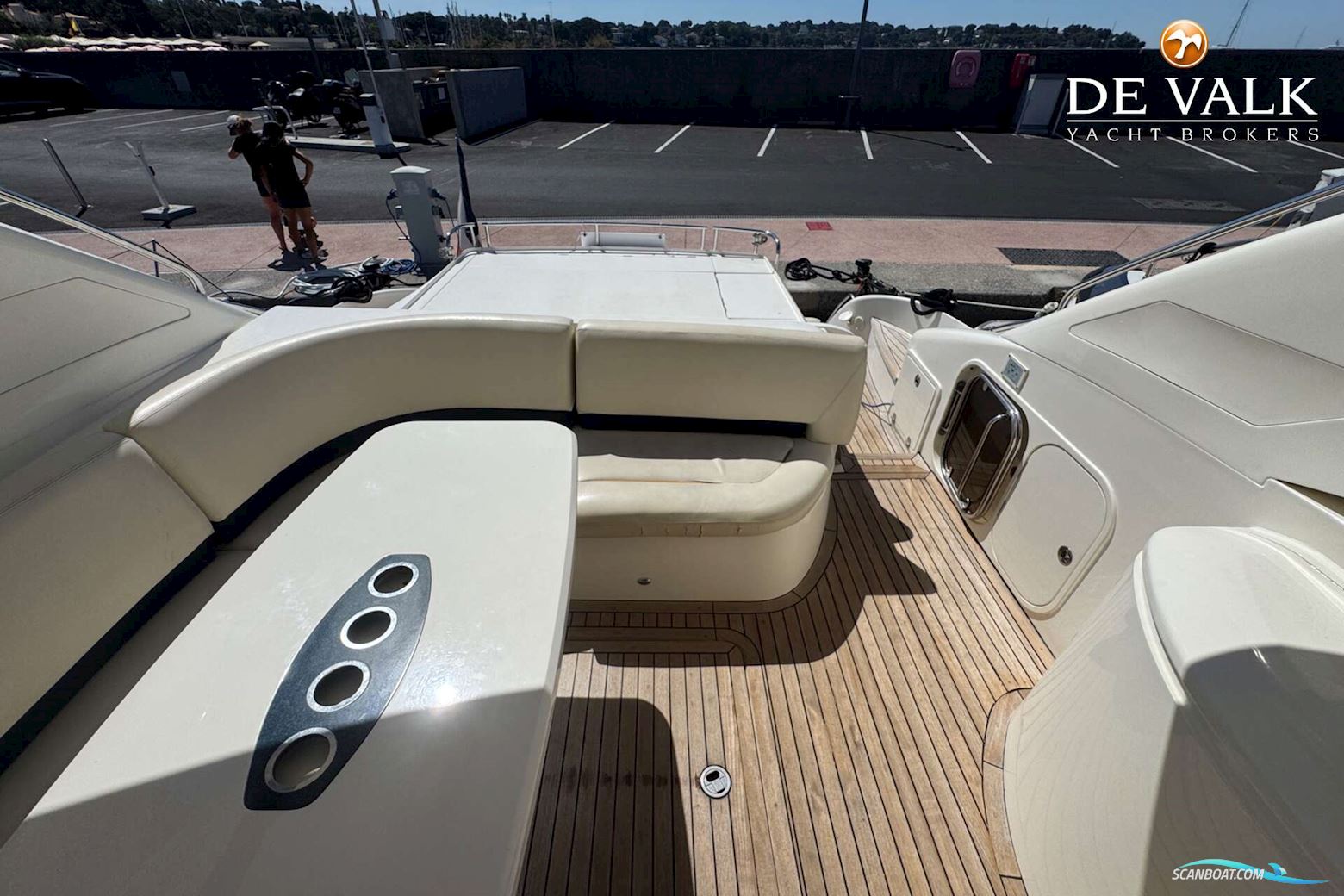 PRINCESS V48
