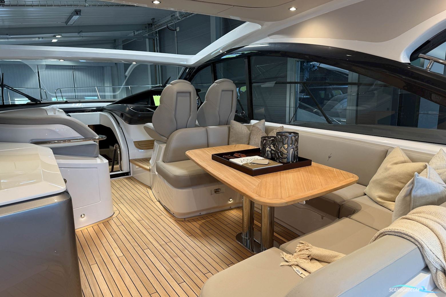 PRINCESS V50 Open