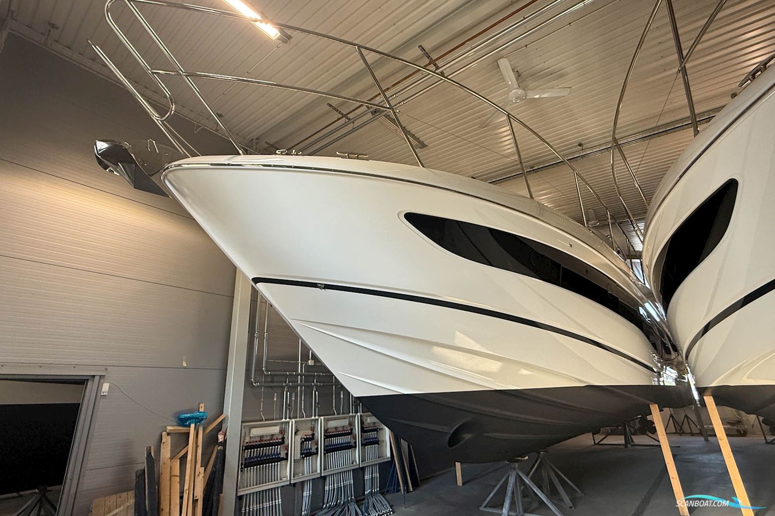 PRINCESS V50 Open