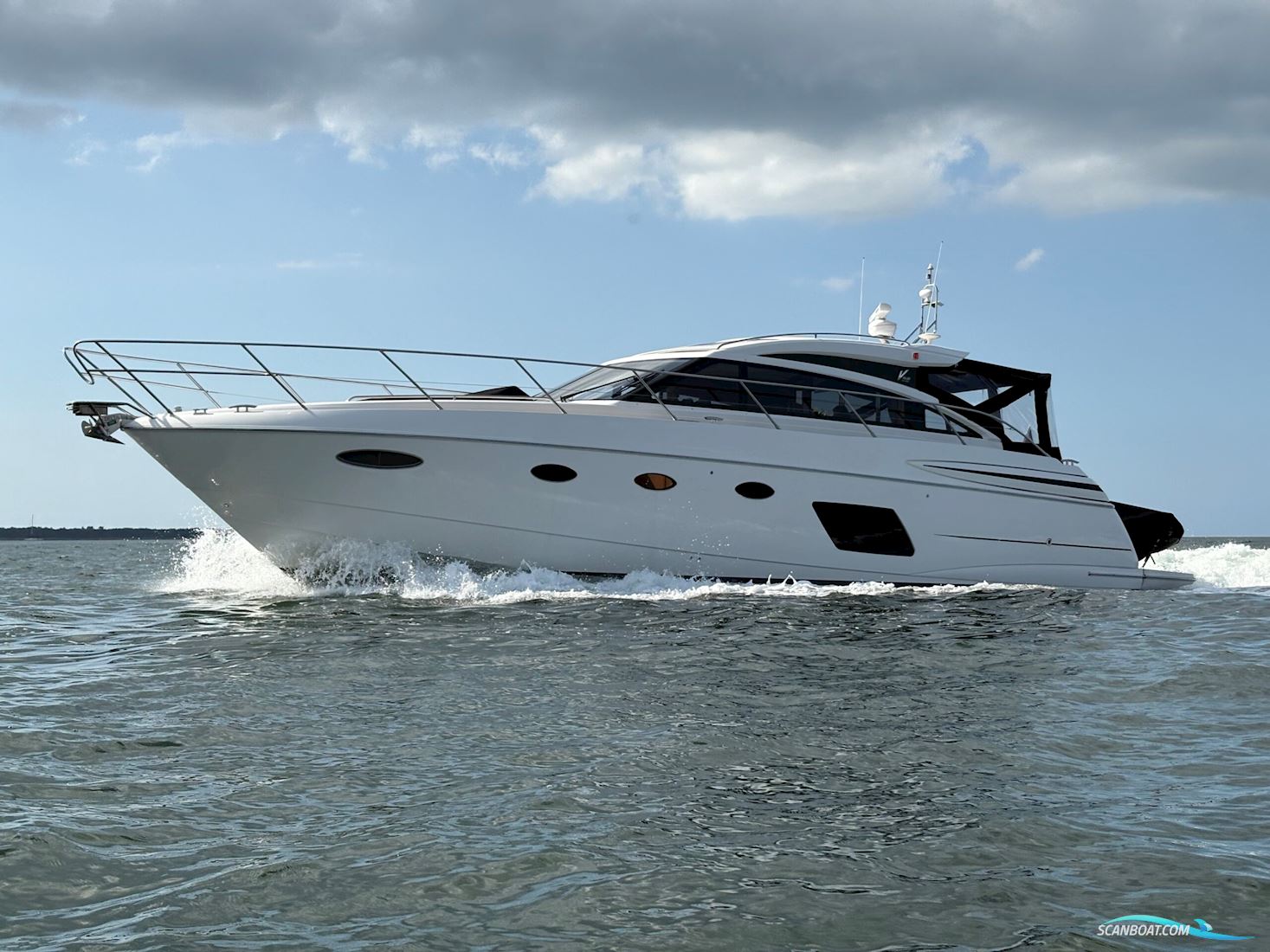 Princess V52 Motorbåd 2015, med volvo penta d11/725 motor, Danmark