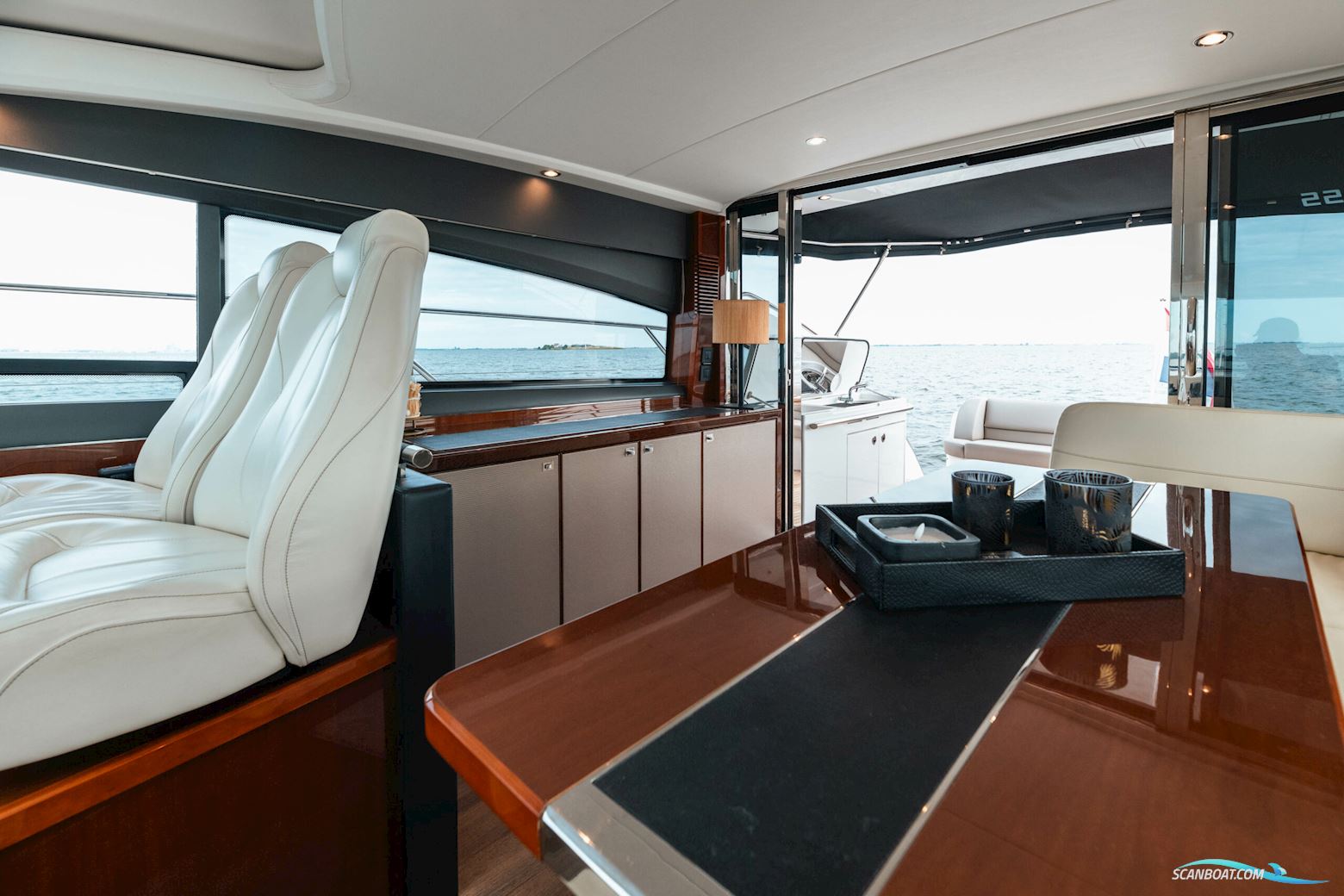 Princess V52