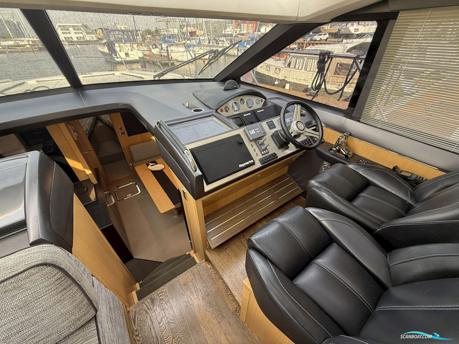 Princess V52