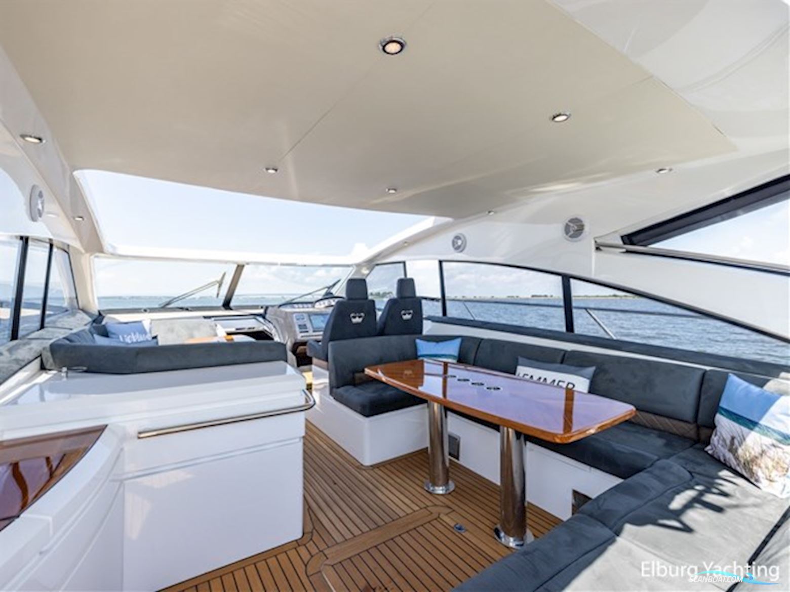 Princess V53