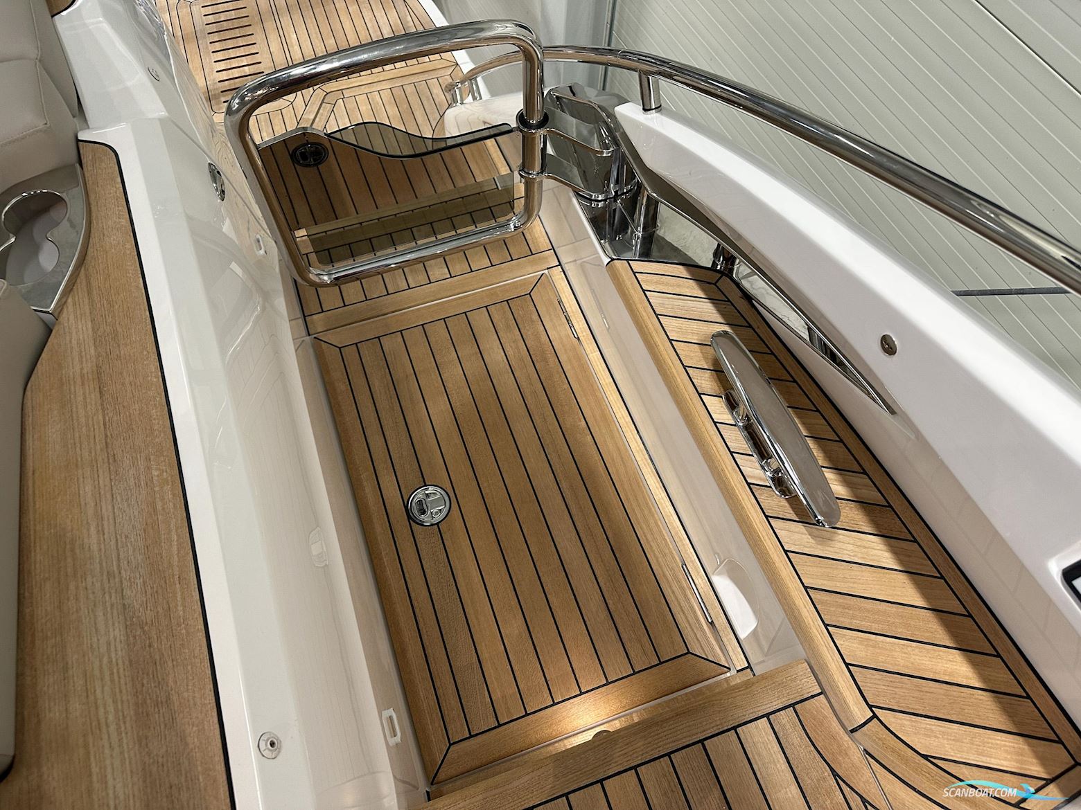 PRINCESS V55