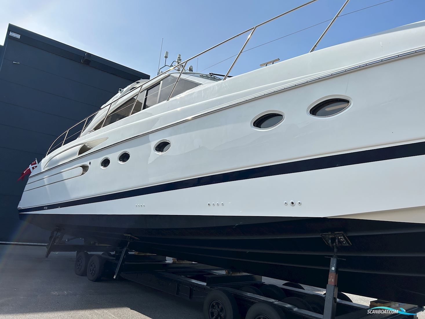 Princess V65