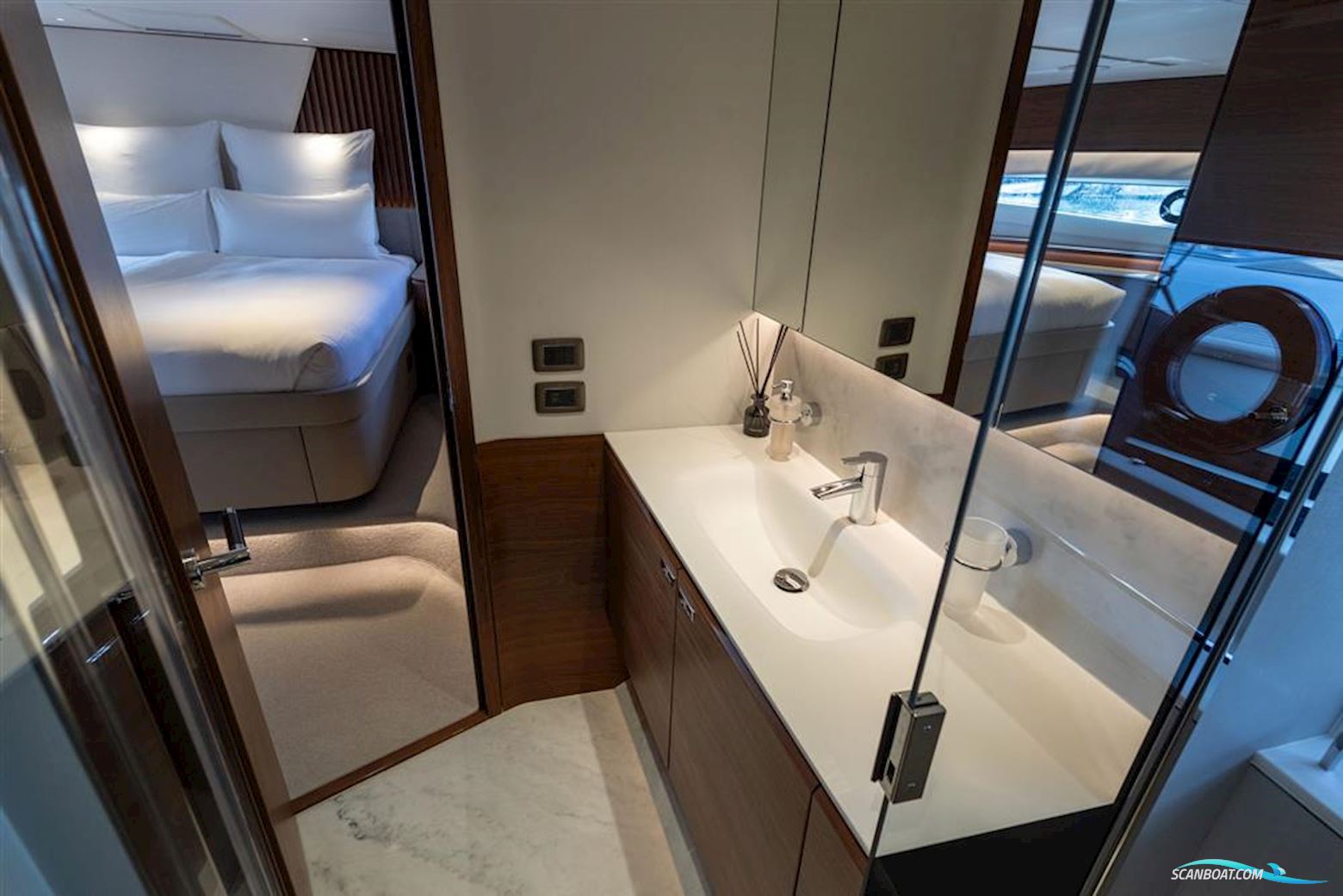 Princess Y72 Motor Yacht