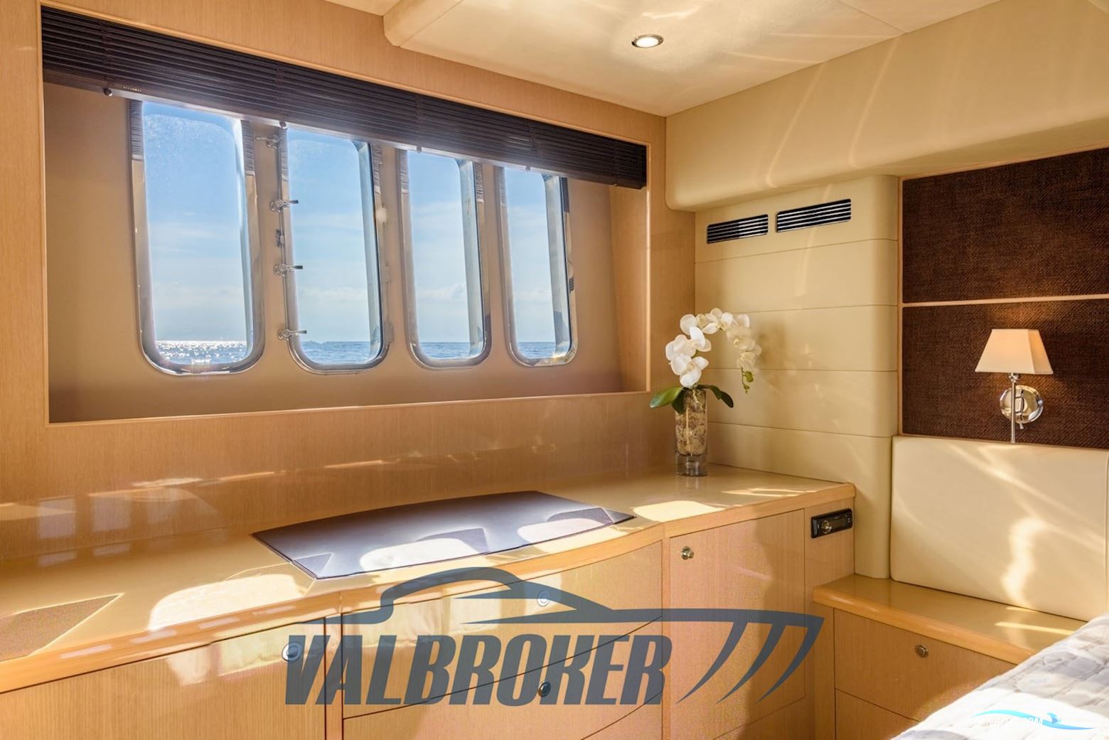Princess Yachts 62 fly