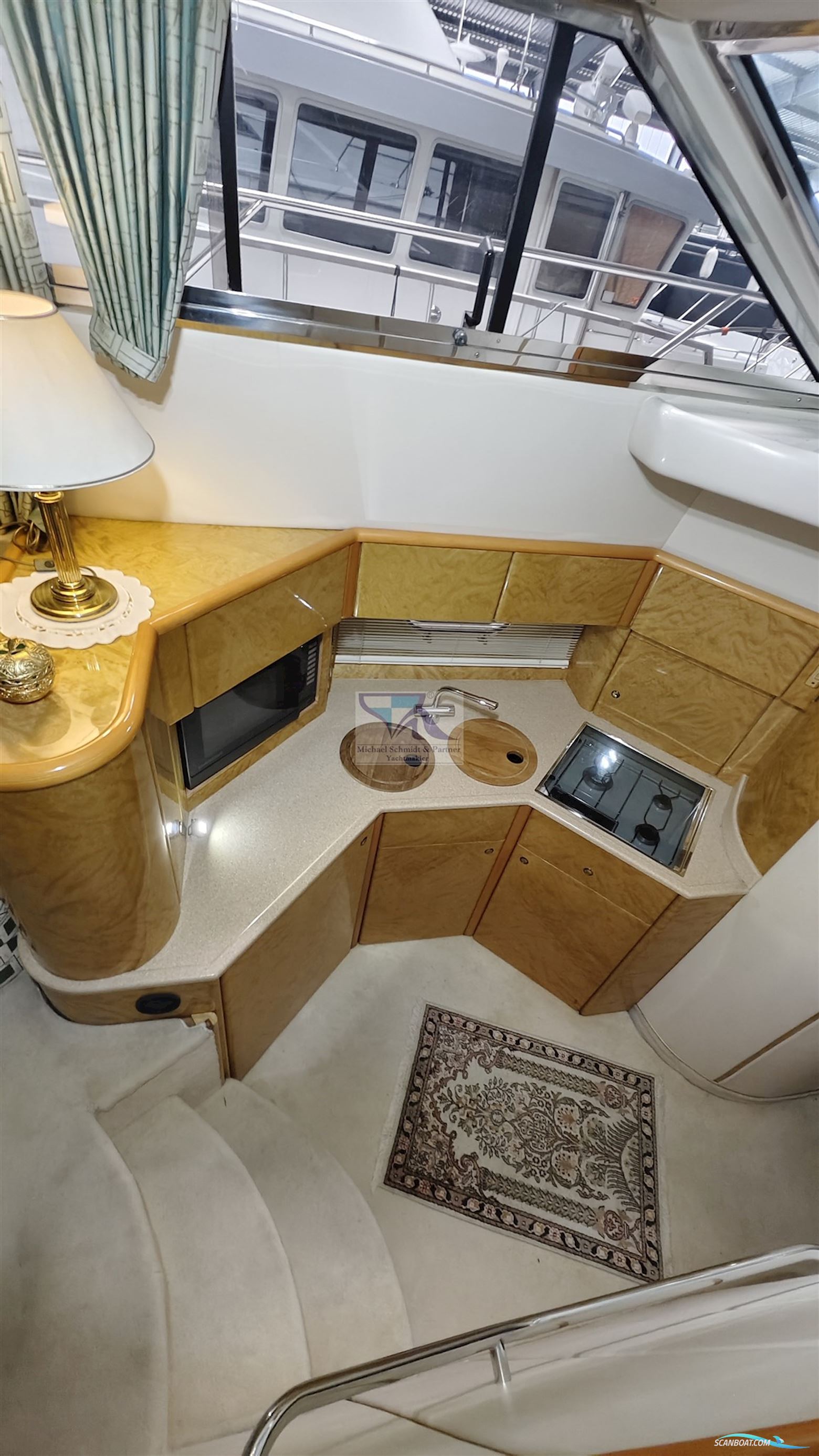 Princess Yachts Princess 420 Fly