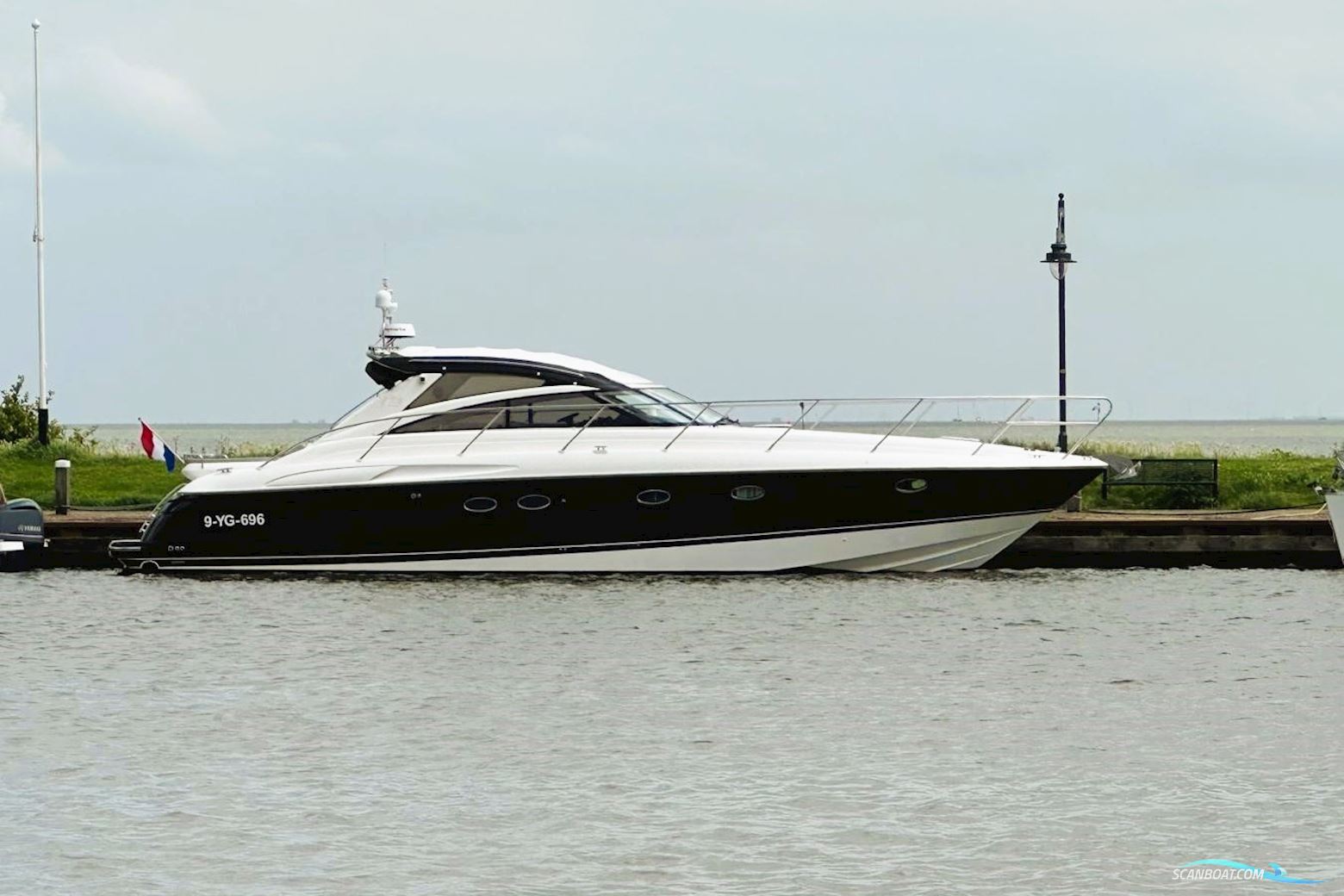 Princess Yachts Princess V48