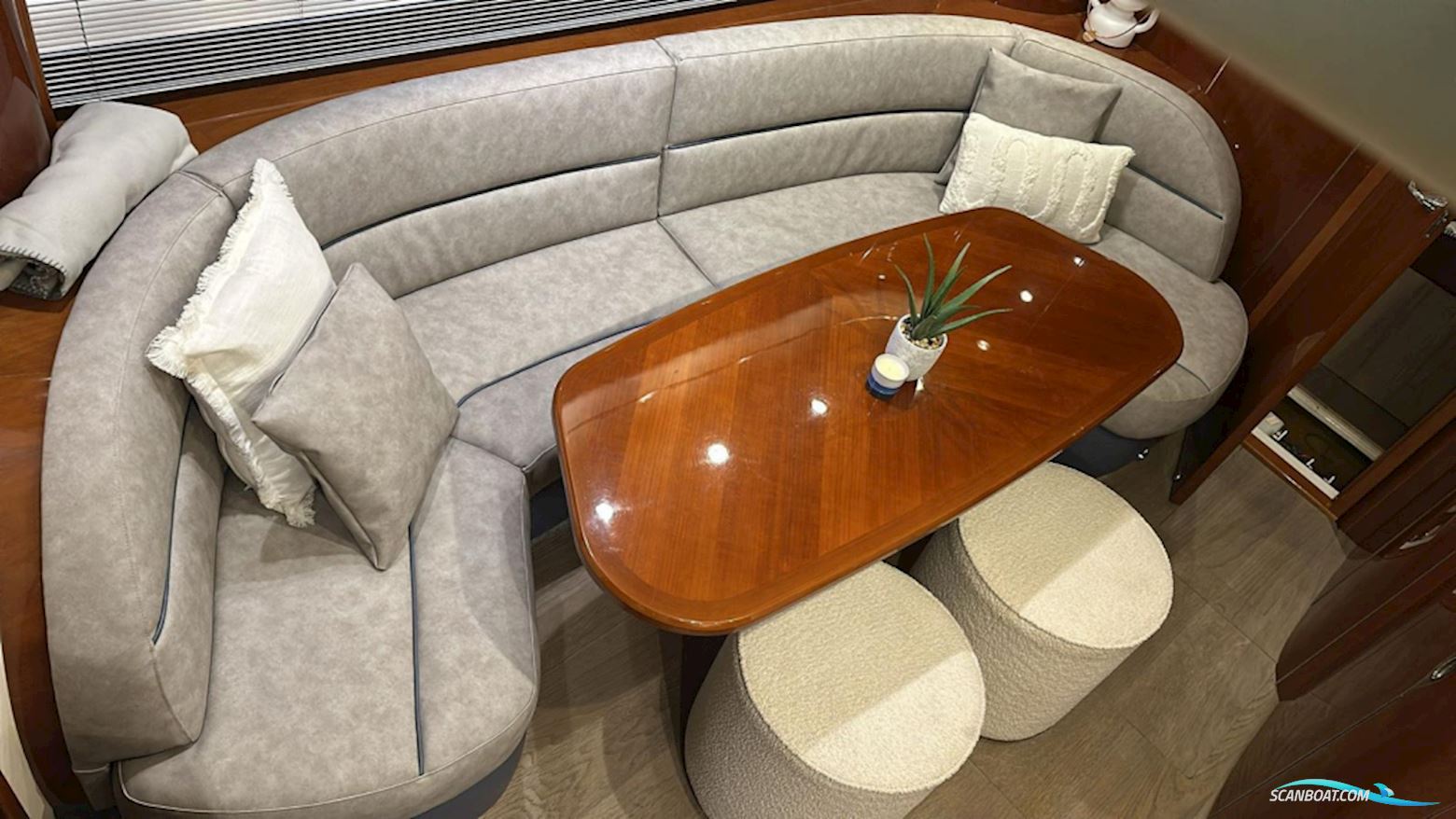 Princess Yachts Princess V48