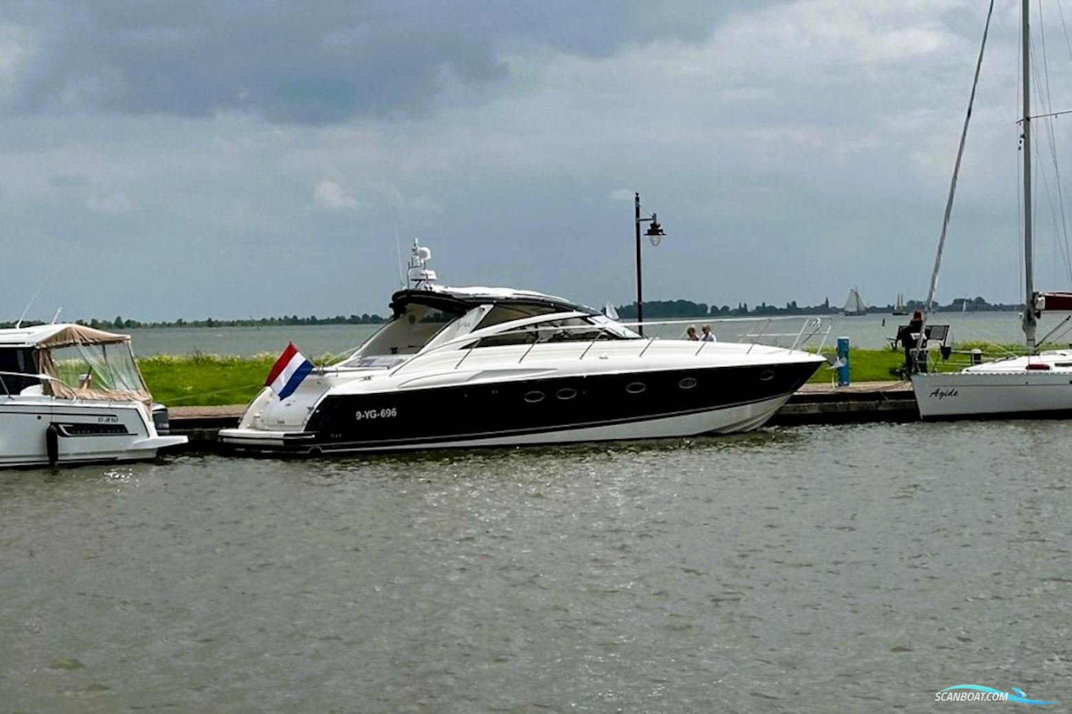 Princess Yachts Princess V48
