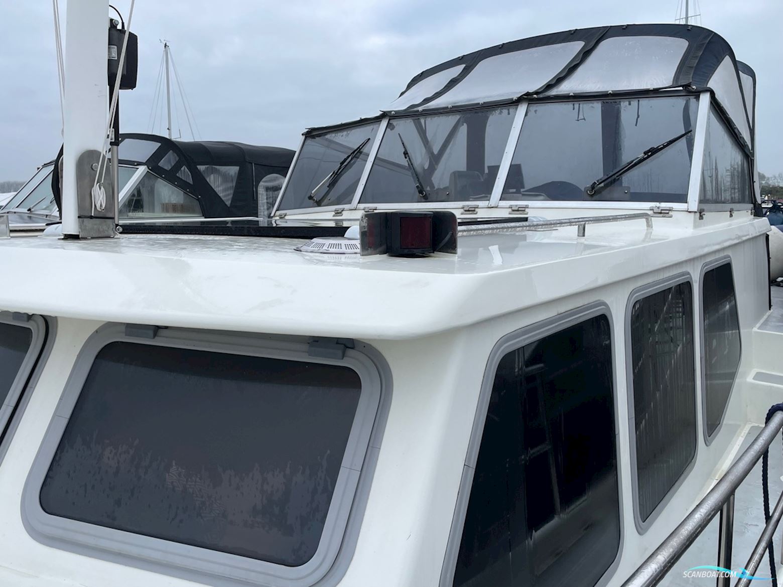 Privateer 37 Hybride