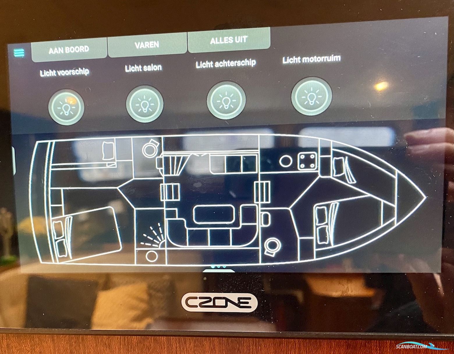 Privateer 37 Hybride