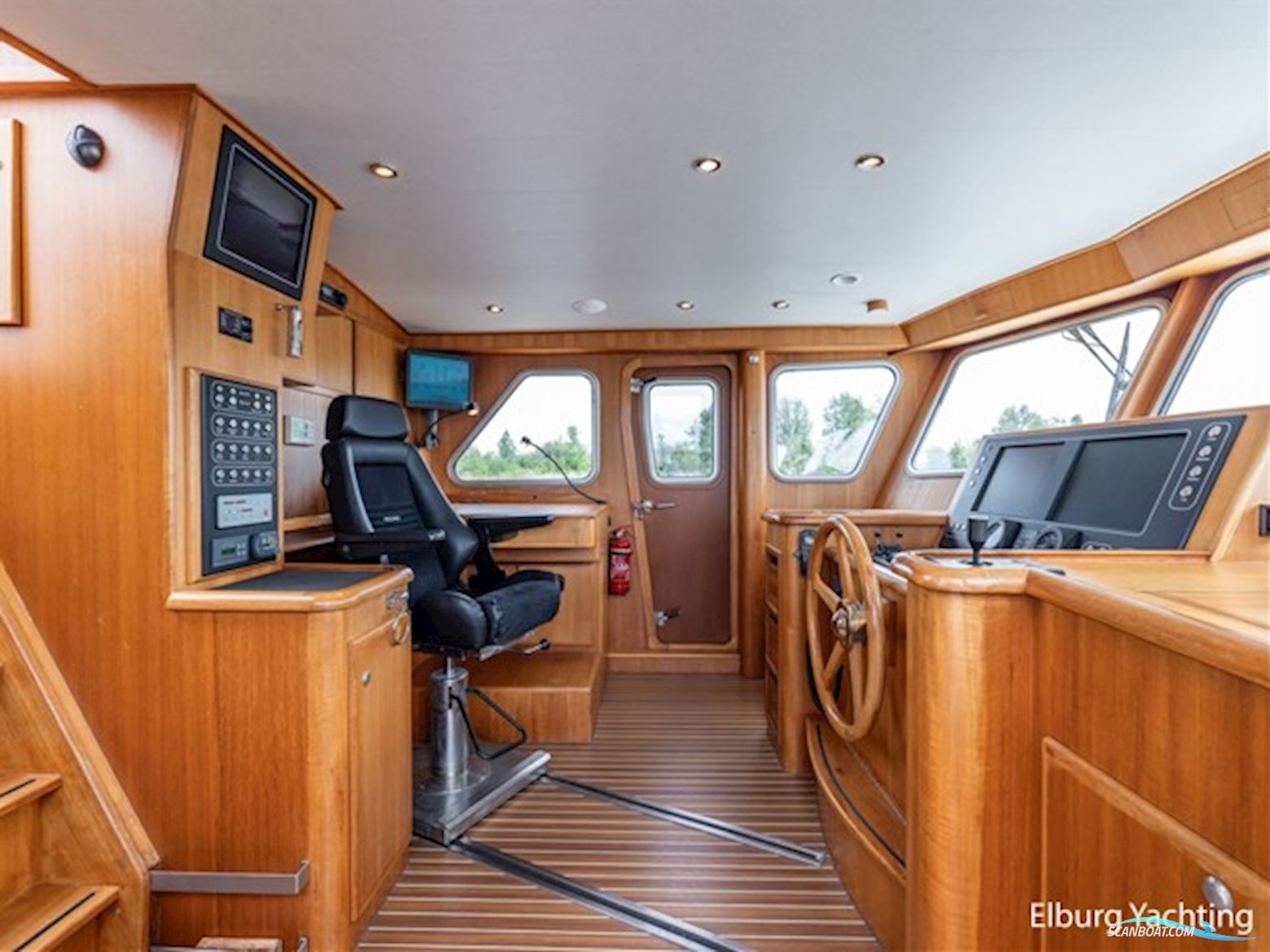 Privateer Trawler 50 - France Proof - Stabilizers 