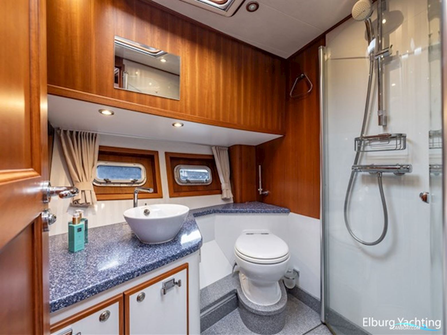 Privateer Trawler 50 - France Proof - Stabilizers 