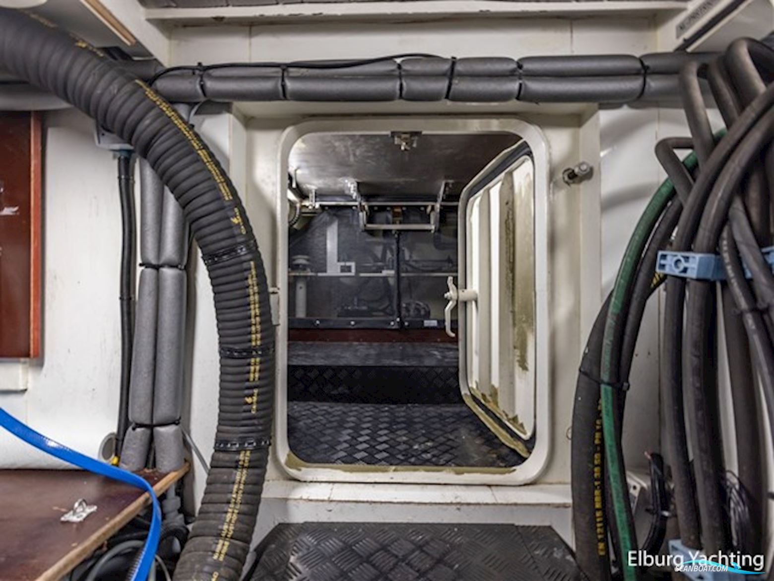 Privateer Trawler 50 - France Proof - Stabilizers 