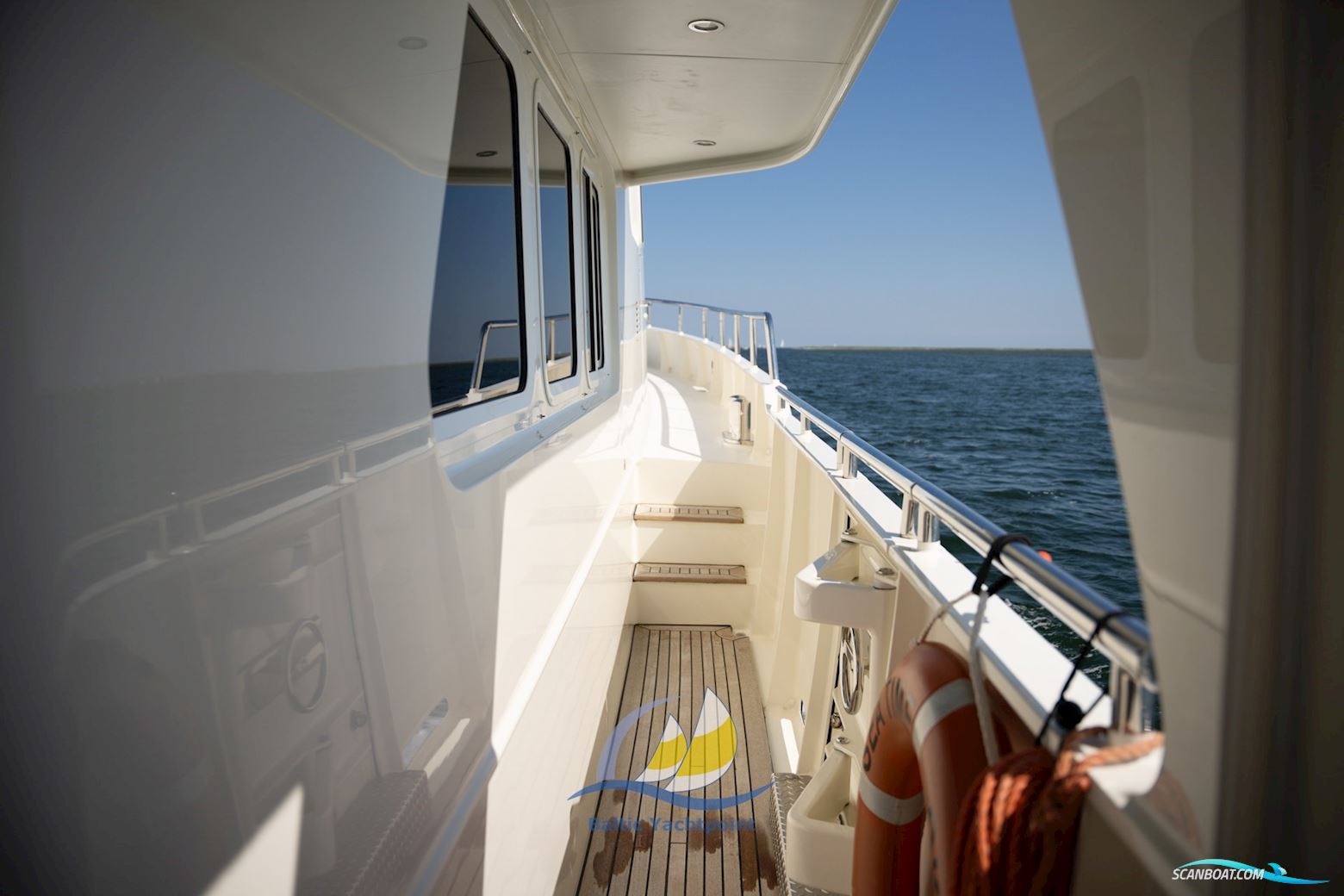 Privateer Trawler 50