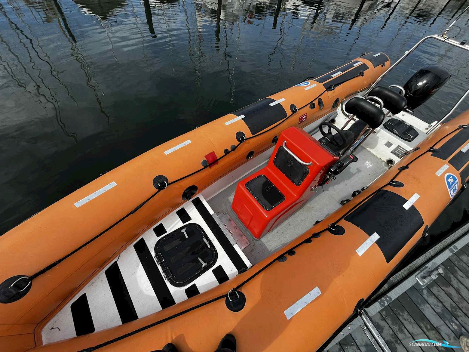 Pro-safe RIB 740 med 150 Mercury