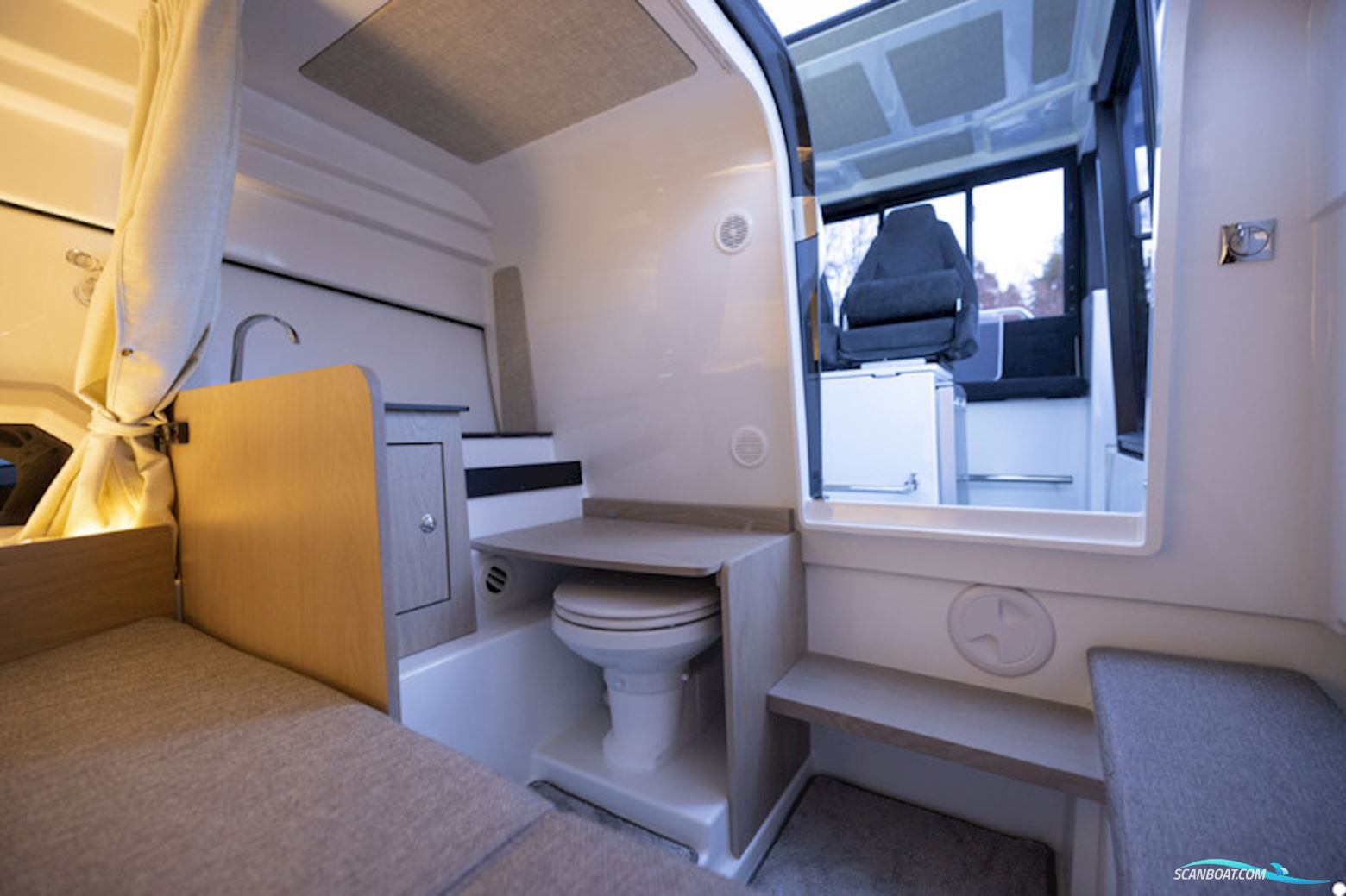 Quarken 27 Cabin