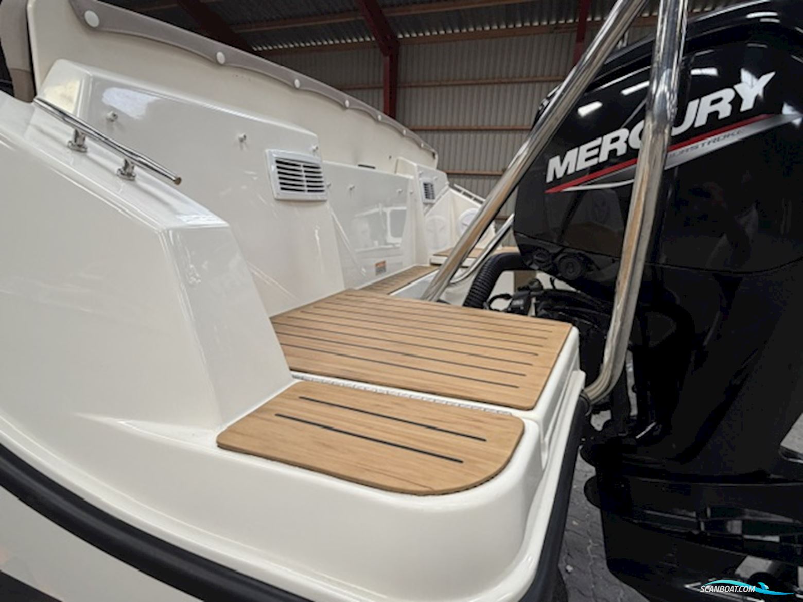 Quicksilver  605 Cruiser