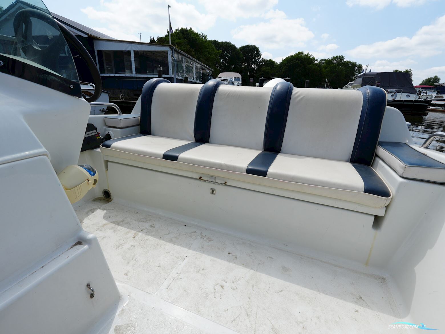 Quicksilver 425 Open