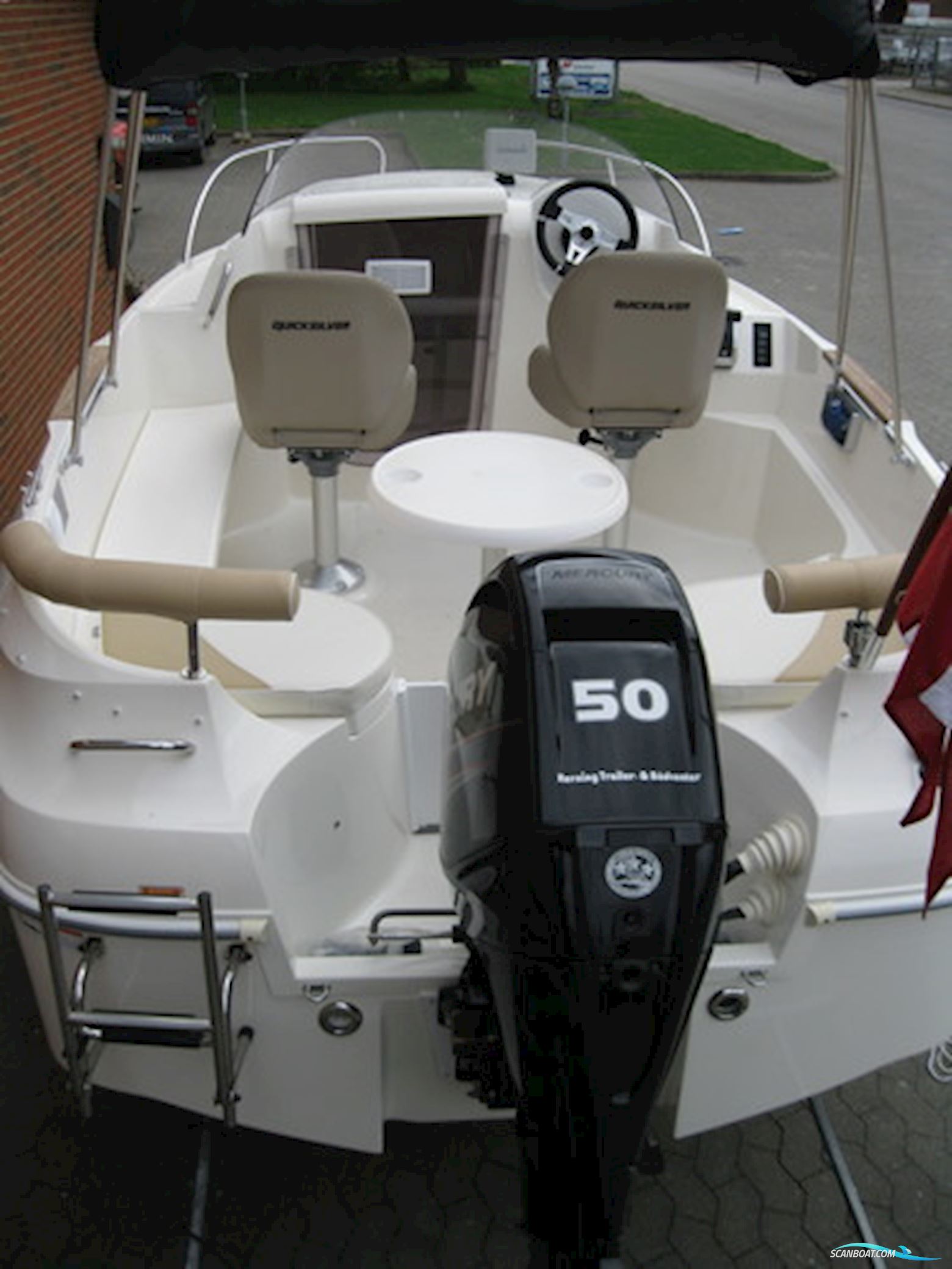 Quicksilver 470 Cruiser m/Mercury F50 hk Efi 4-Takt og Brenderup Bådtrailer