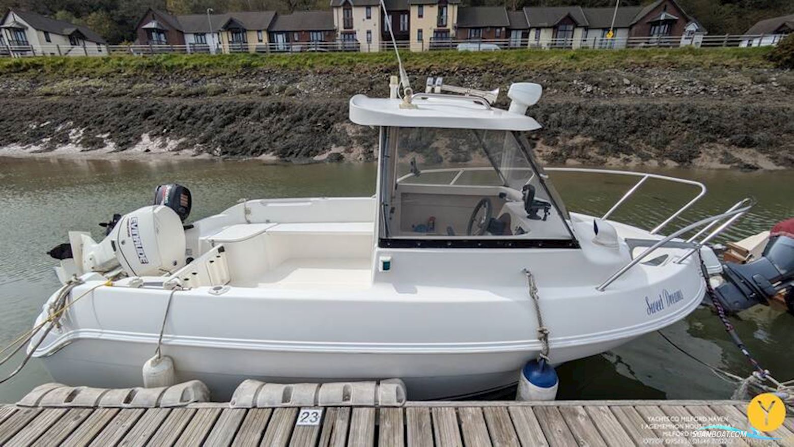 Quicksilver 500 Pilothouse