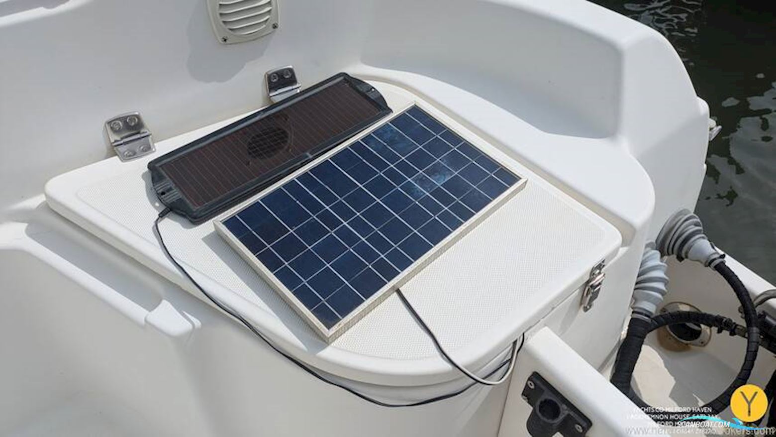 Quicksilver 500 Pilothouse