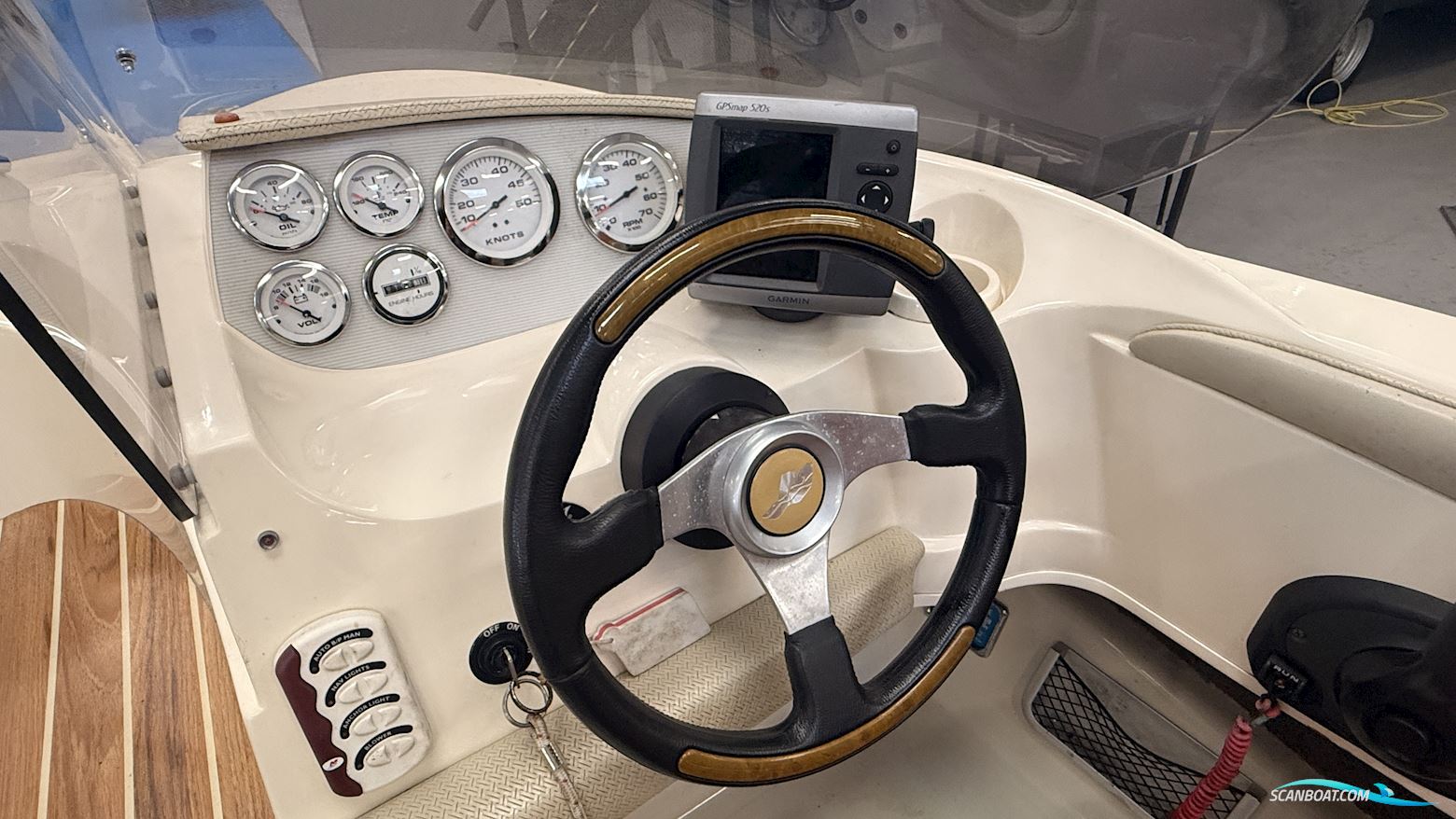 Quicksilver 520 Passport