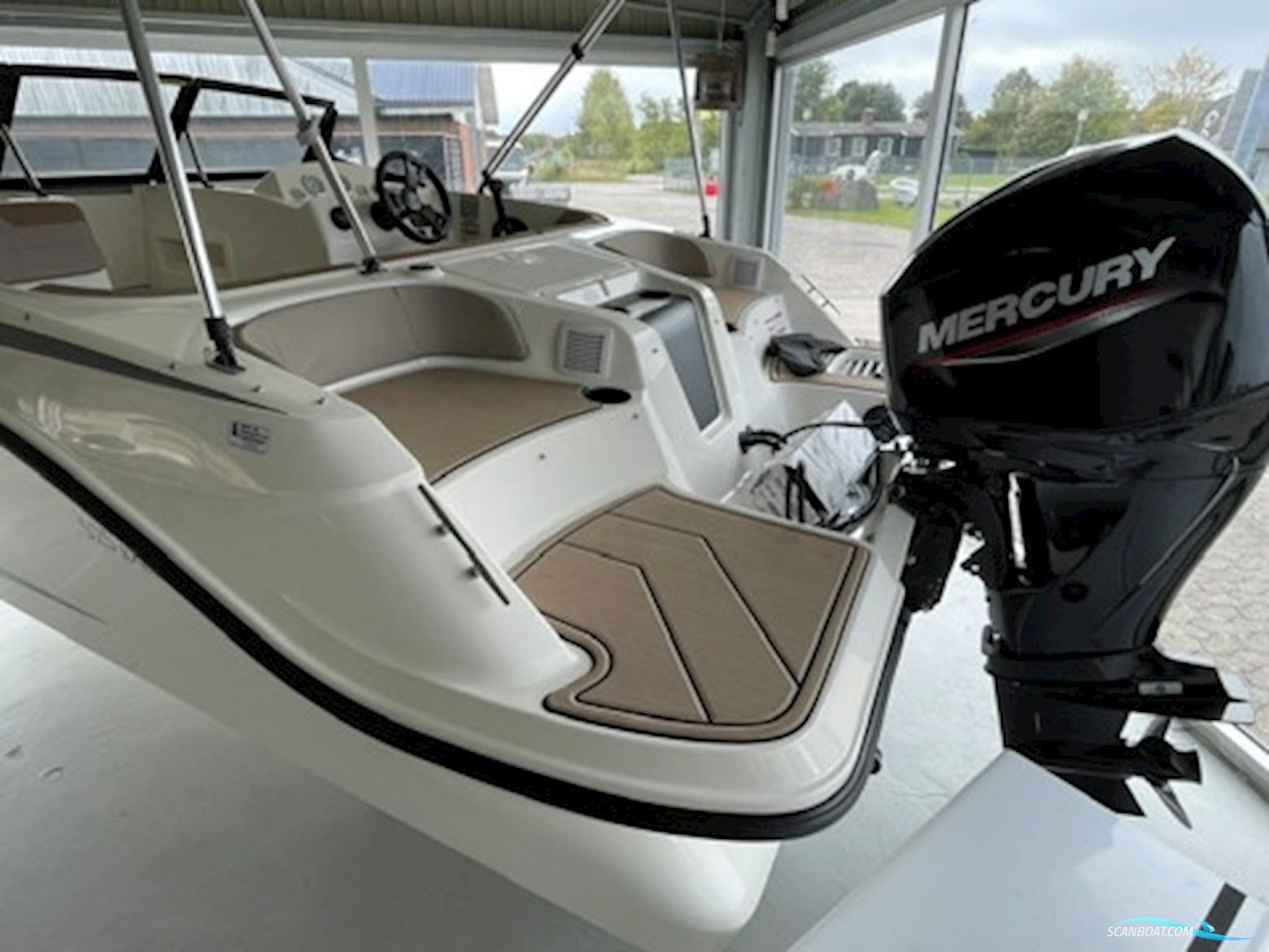 Quicksilver 525 Axess med Mercury F60 EFI ELPT (TILBUD)