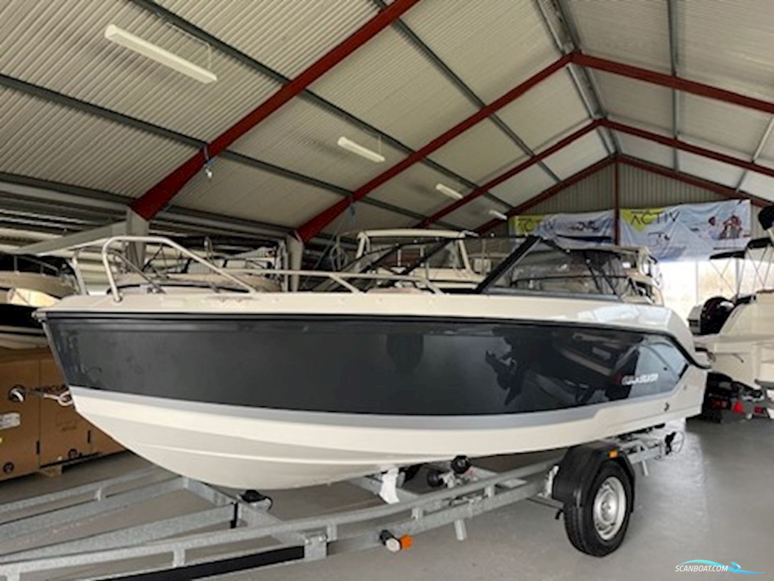 Quicksilver 555 Bowrider Med Mercury F100 Efi Elpt - Introduktions Motorbåd 2024, Danmark