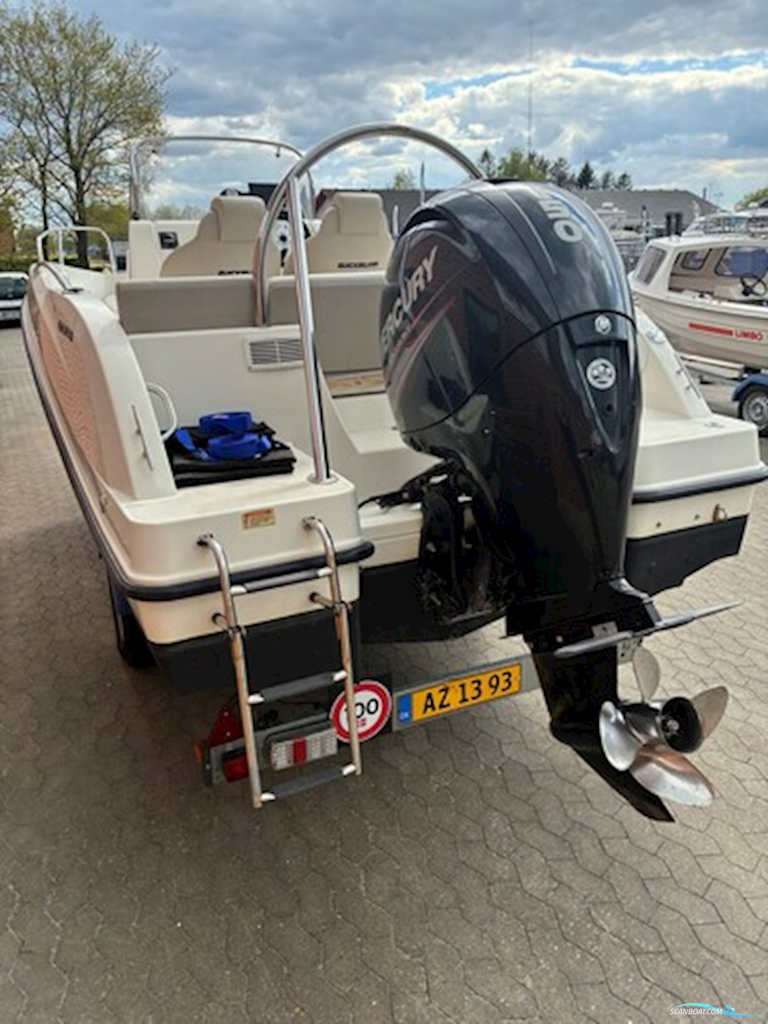 Quicksilver 555 Open m/Mercury F150 hk EFI 4-takt og Brenderup trailer