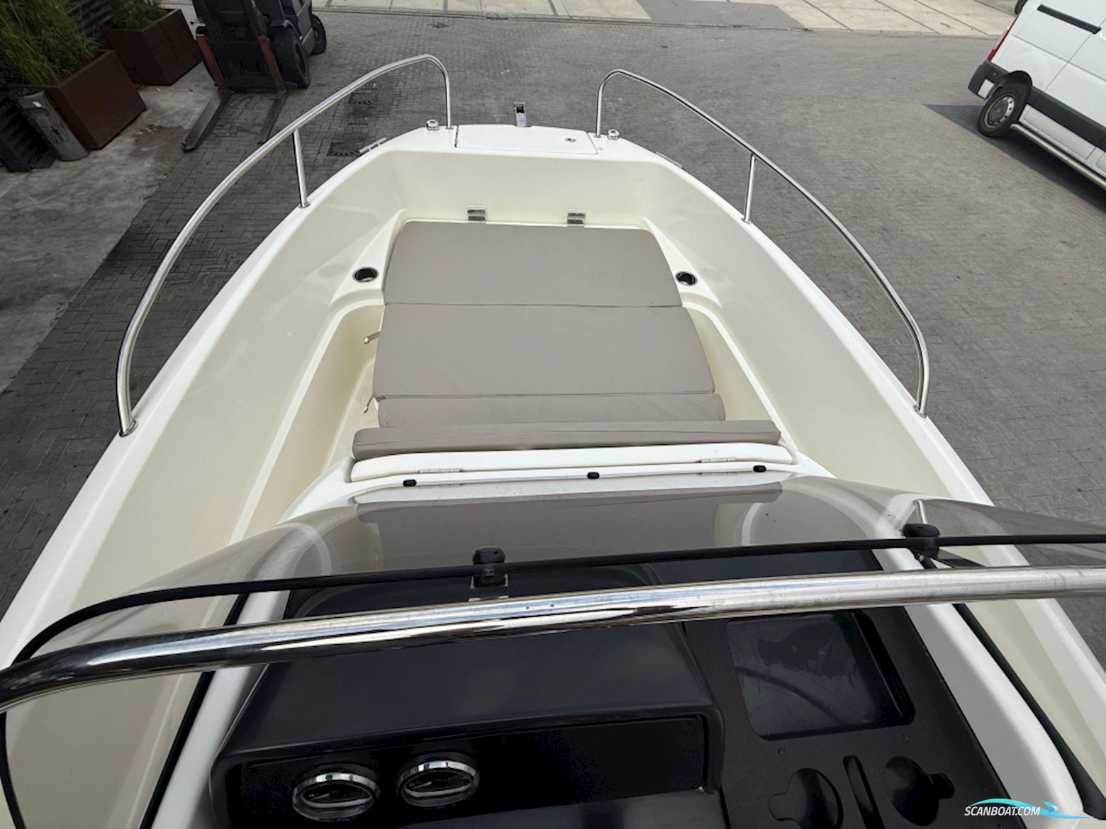 Quicksilver 605 Open