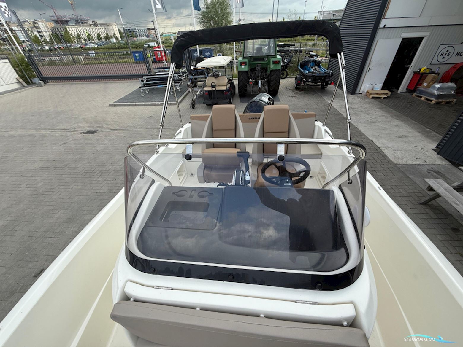 Quicksilver 605 Open