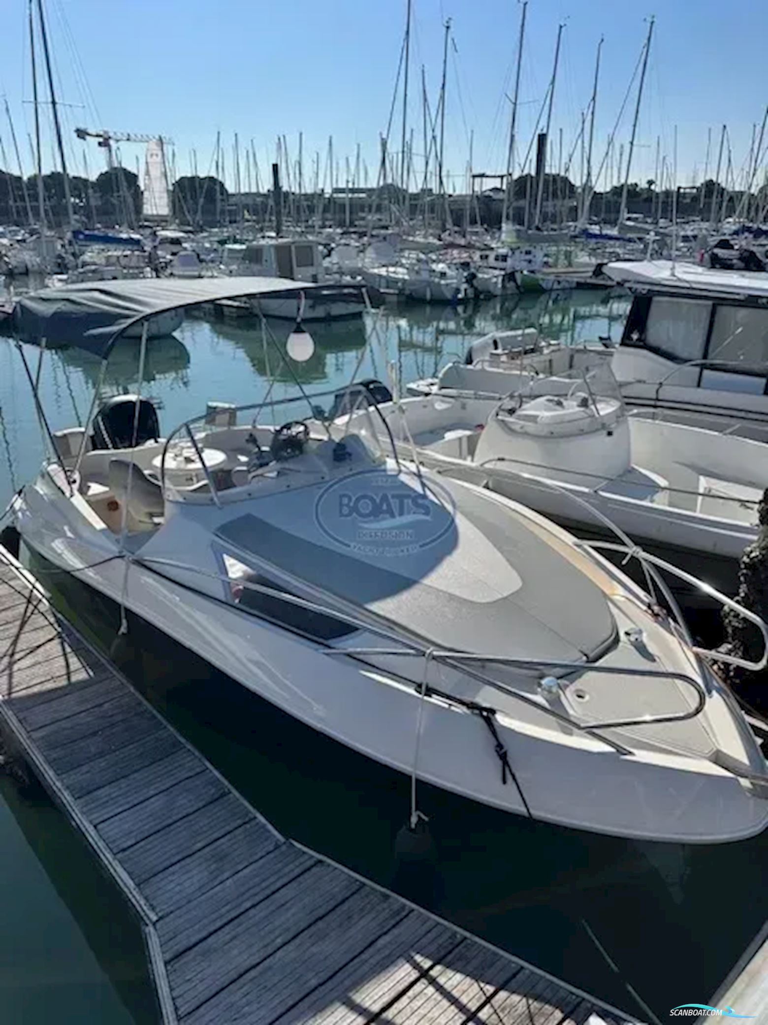 Quicksilver 635 Commander WA