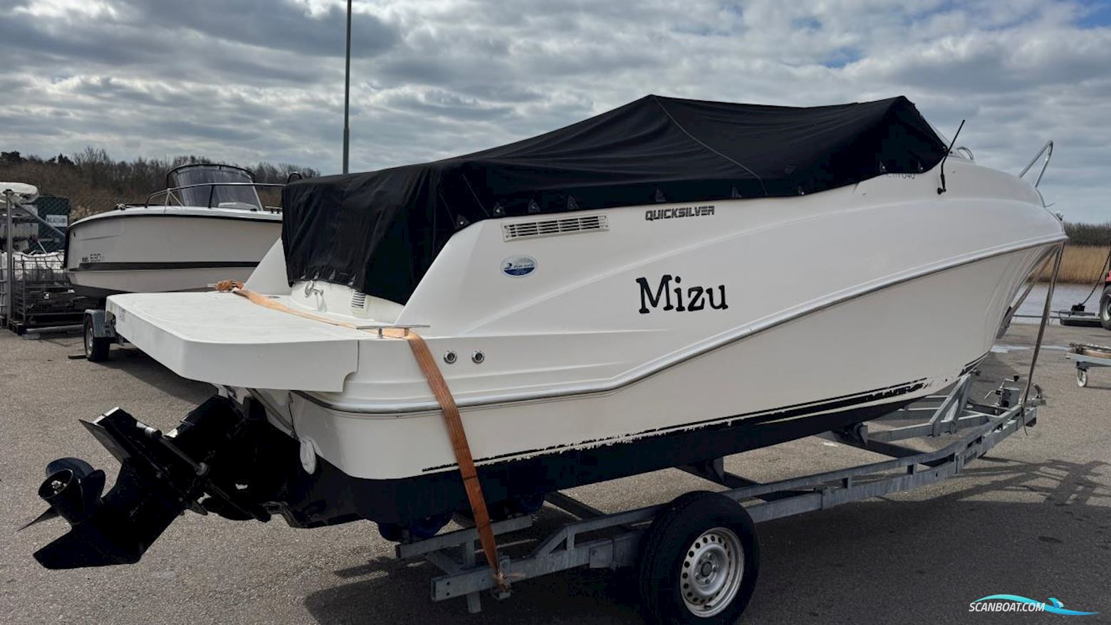 Quicksilver 640 Cruiser