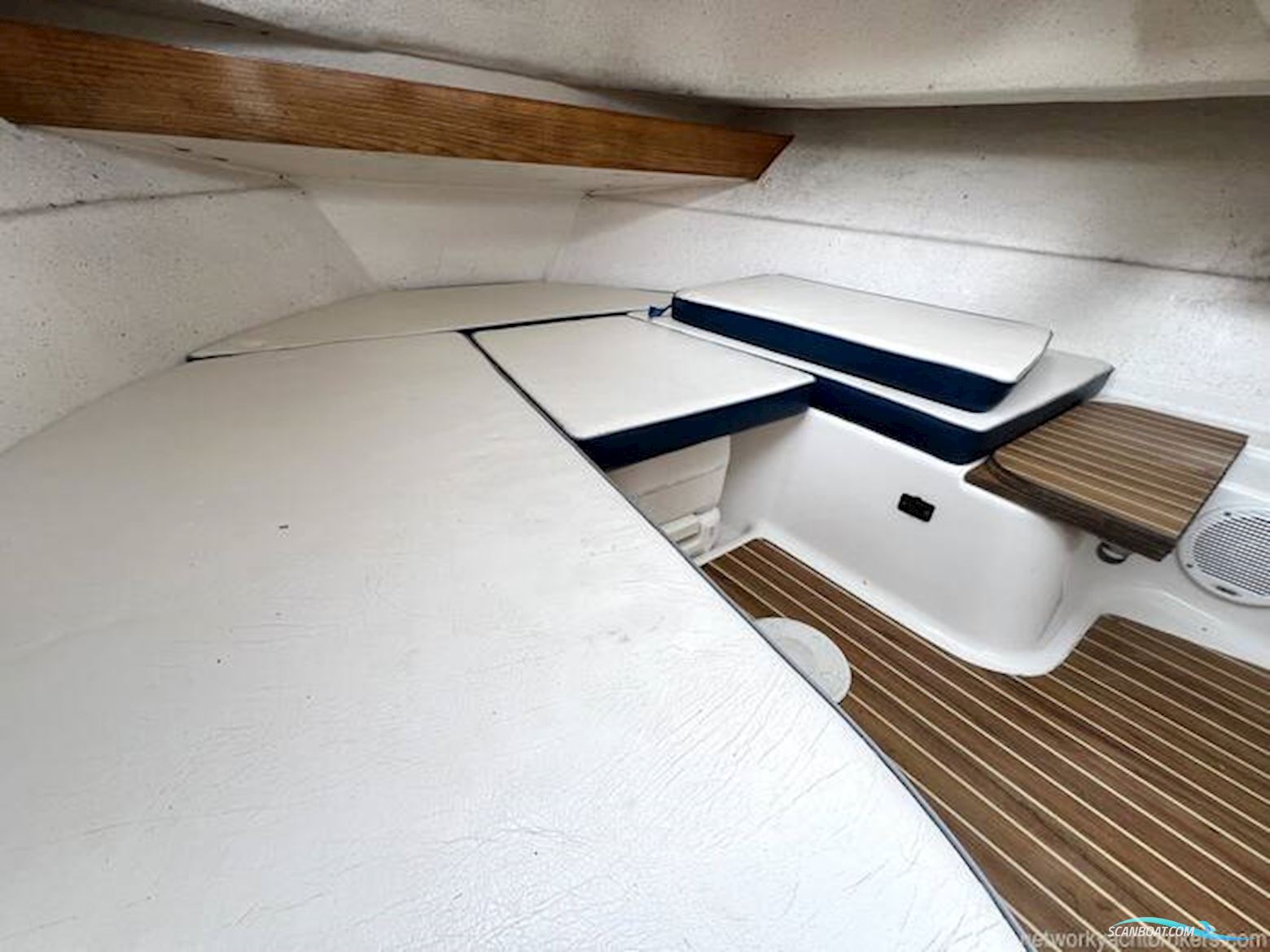 Quicksilver 640 Pilothouse