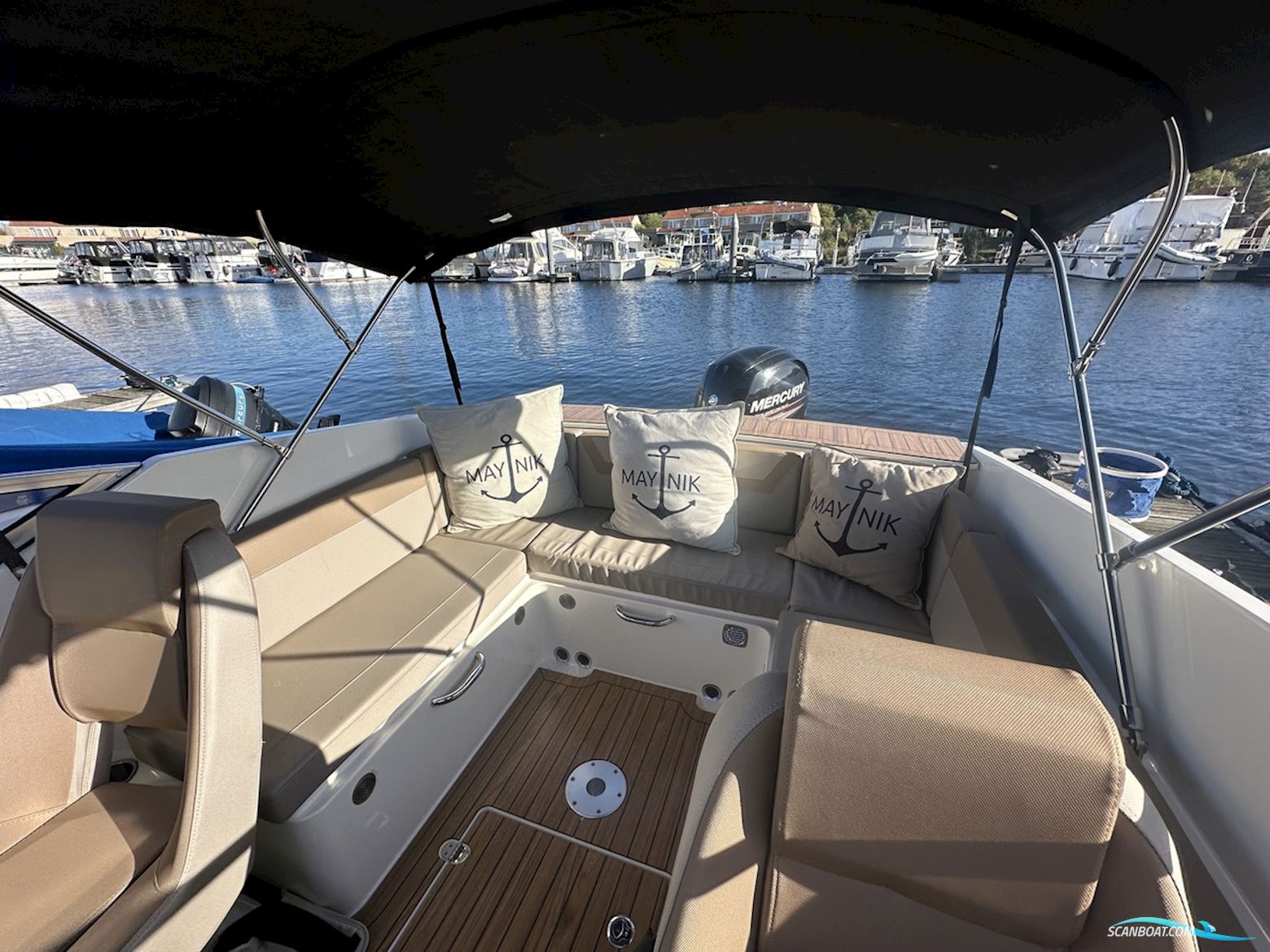 Quicksilver 645 Cruiser