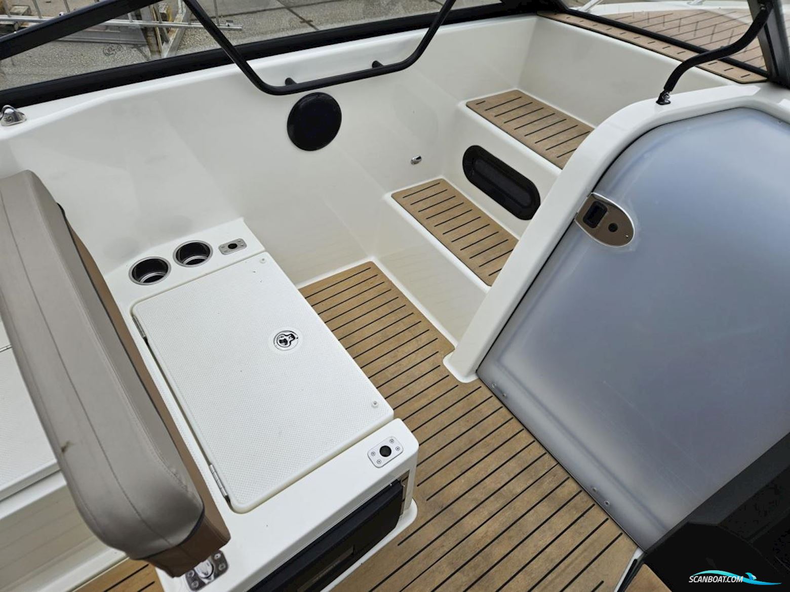 Quicksilver 675 Activ Cruiser